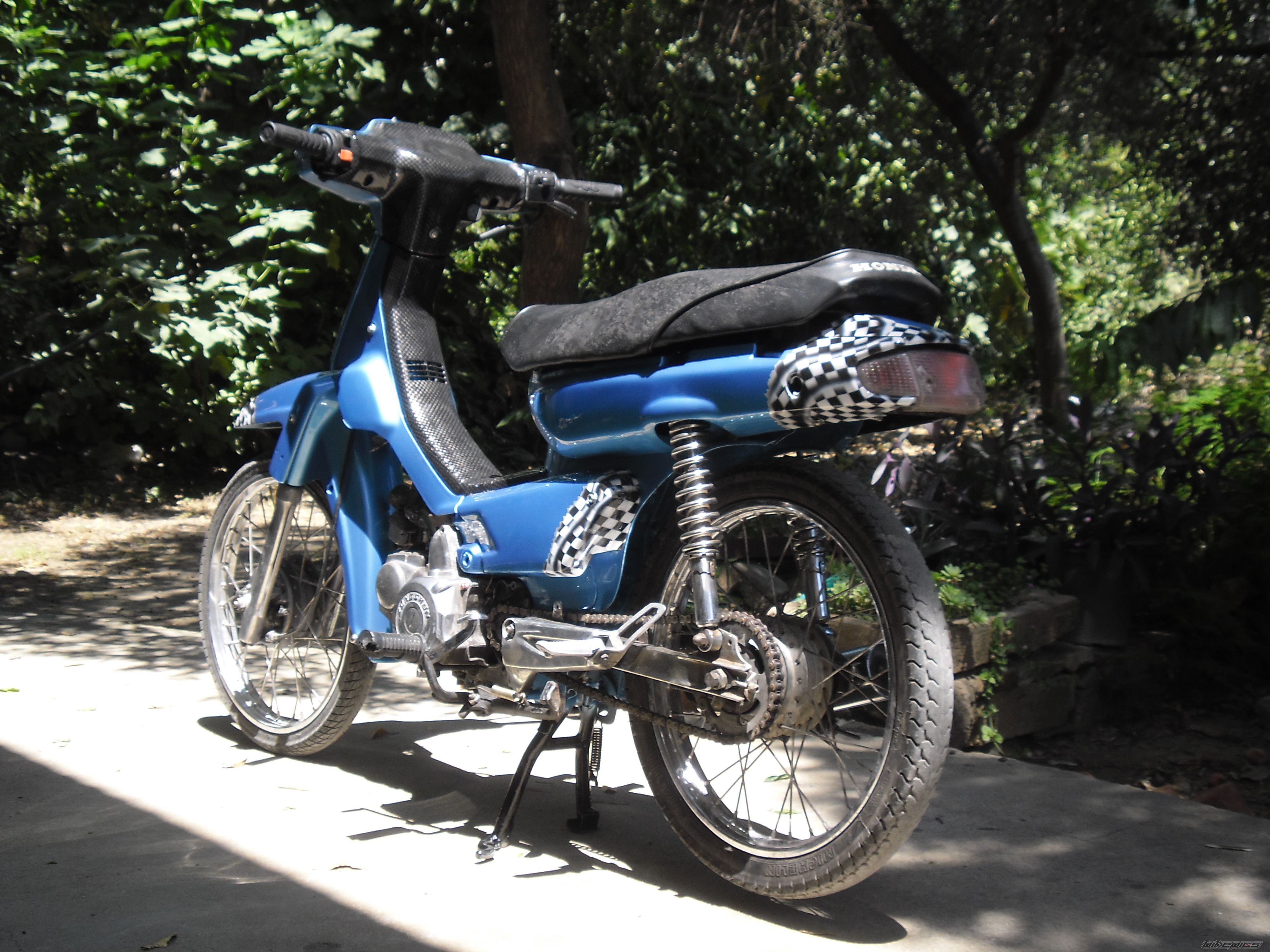 Photo 2430435