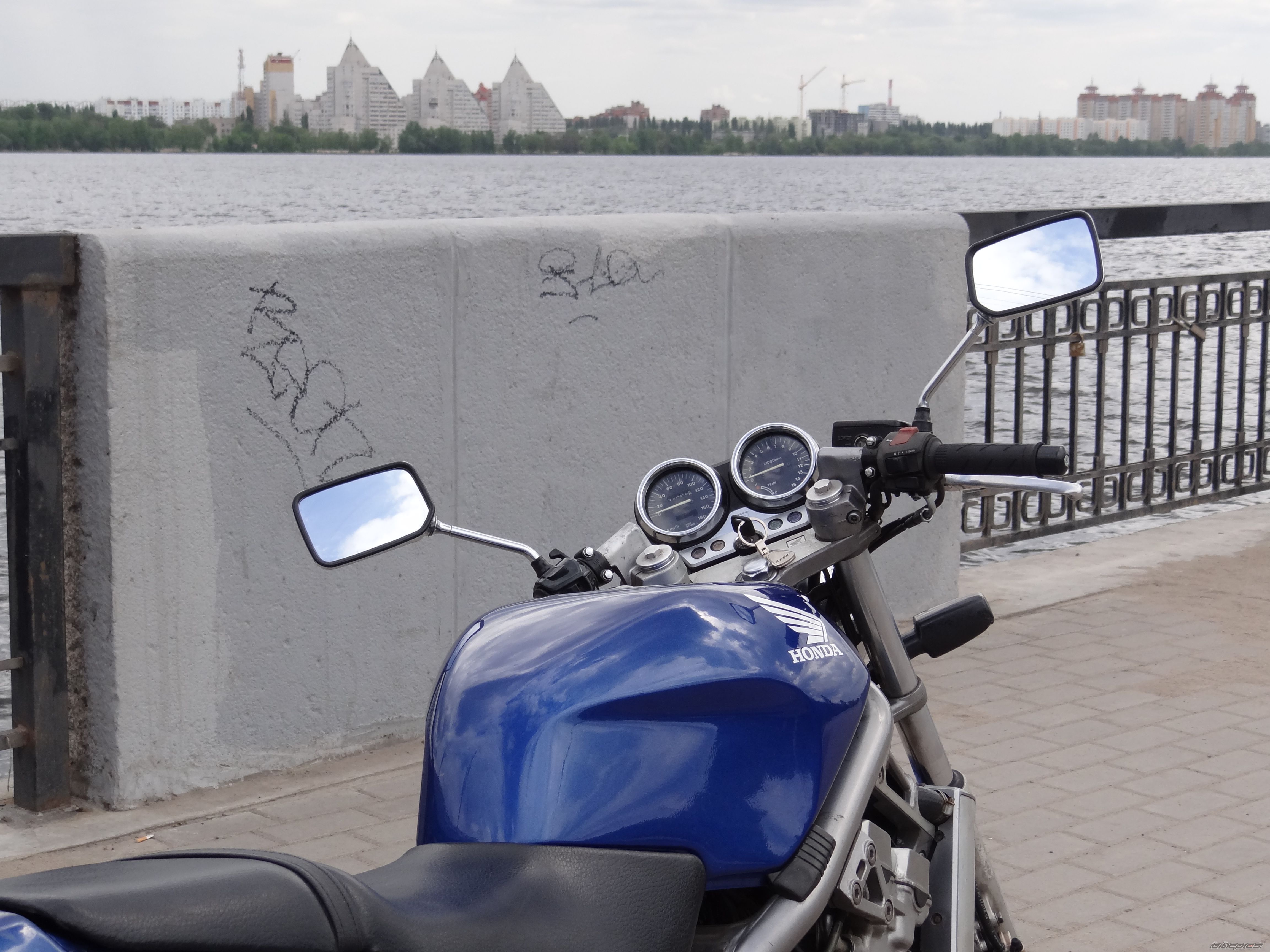 Bike Photo 2430440