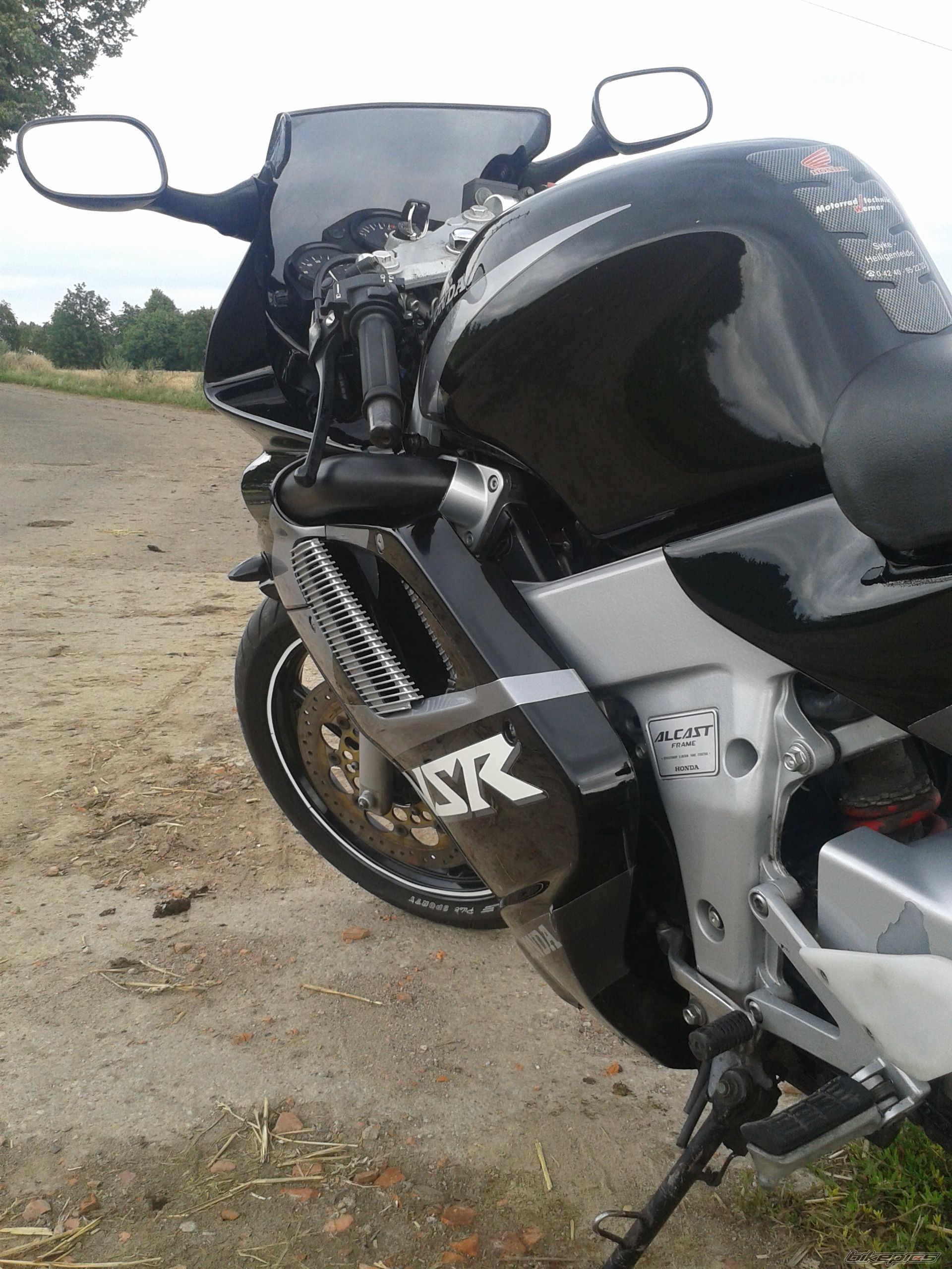 Photo 2430446