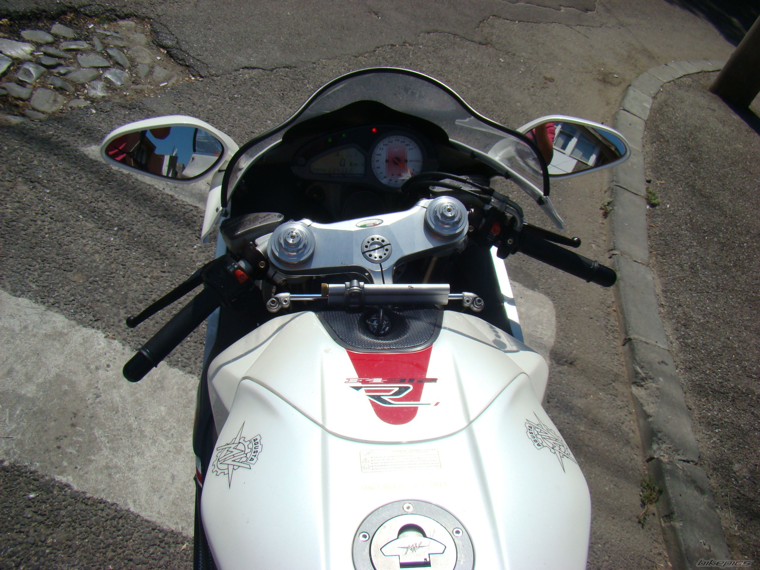 Photo 2431396