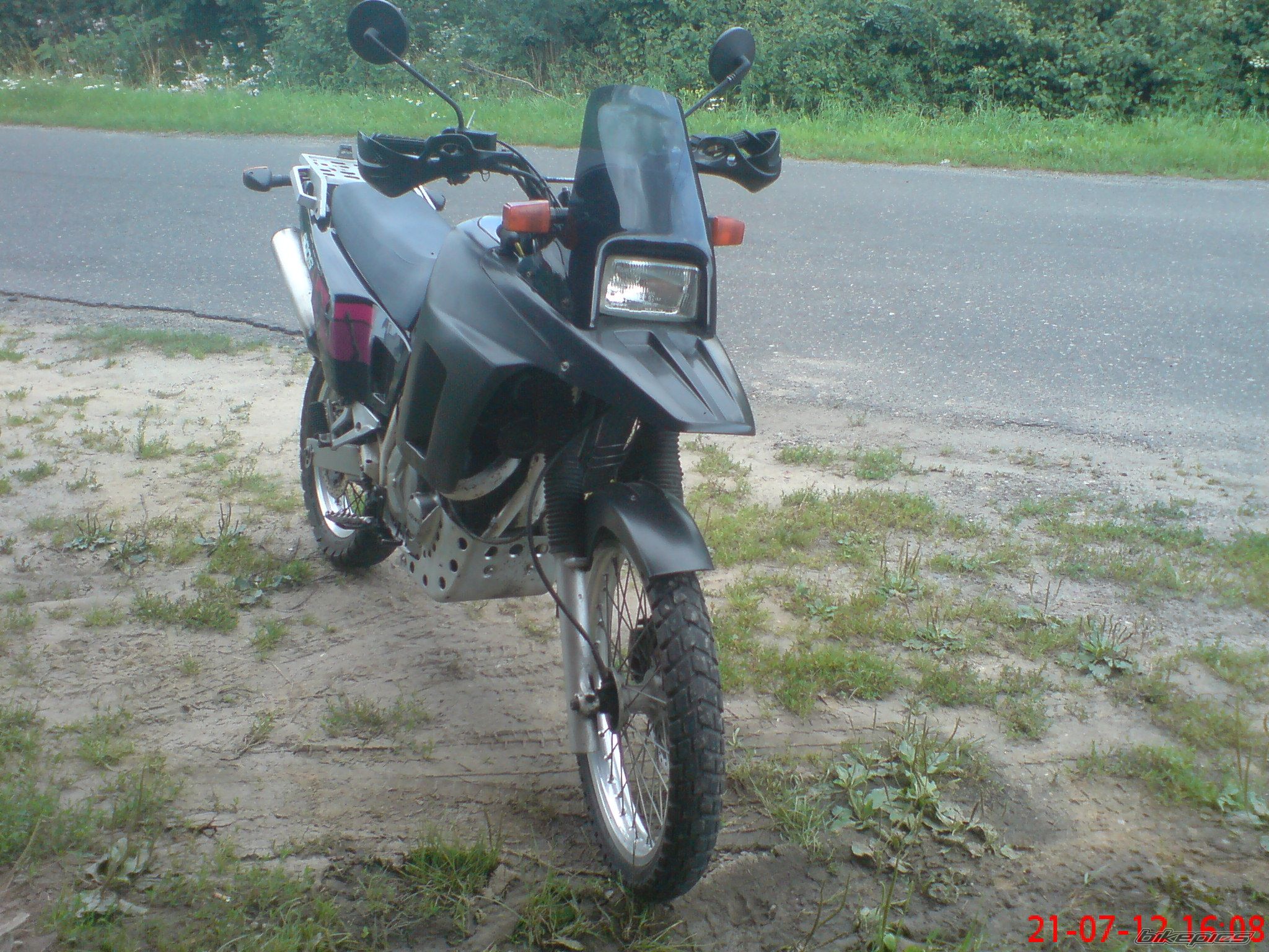 Photo 2431823