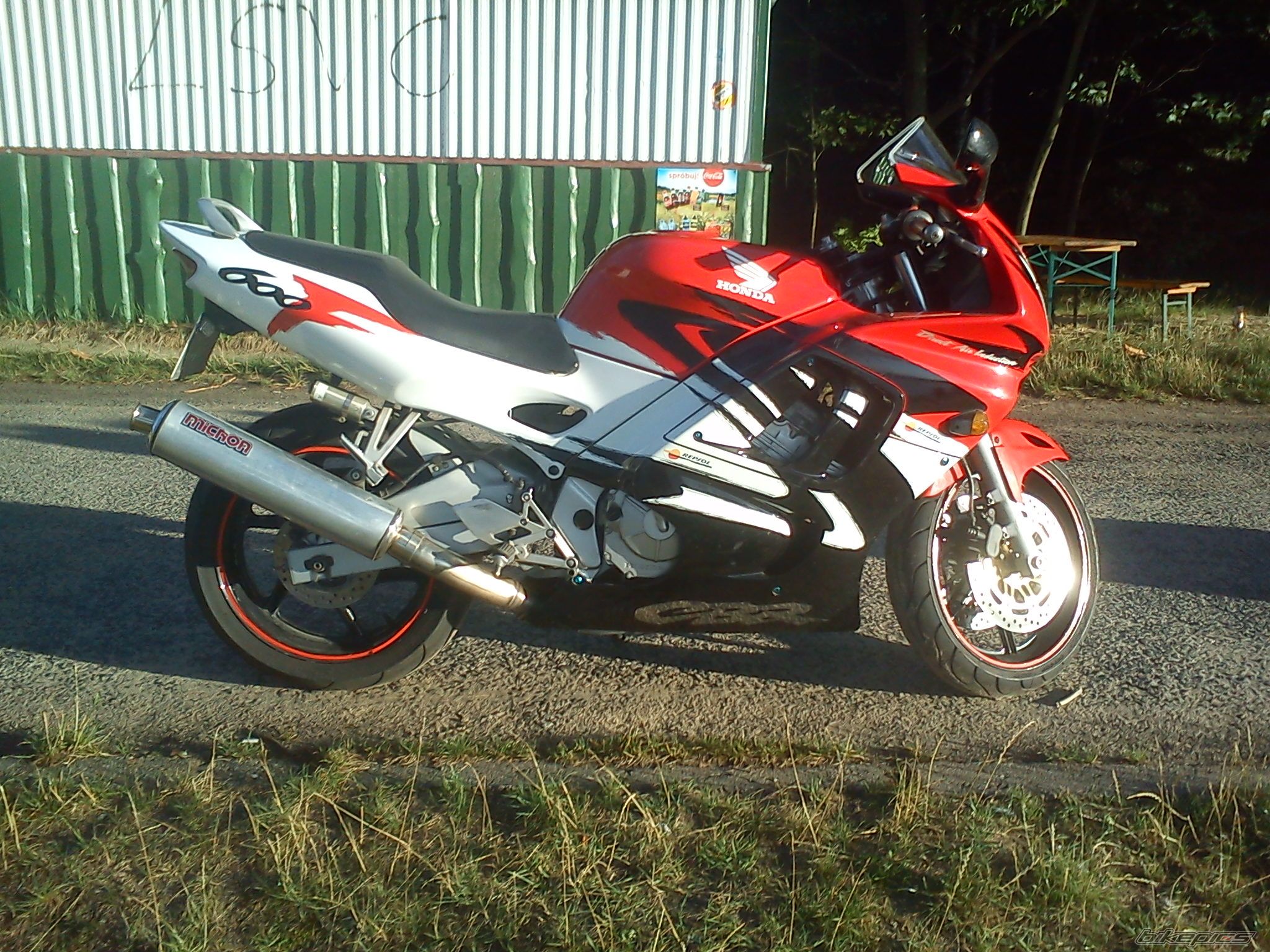 Photo 2432043