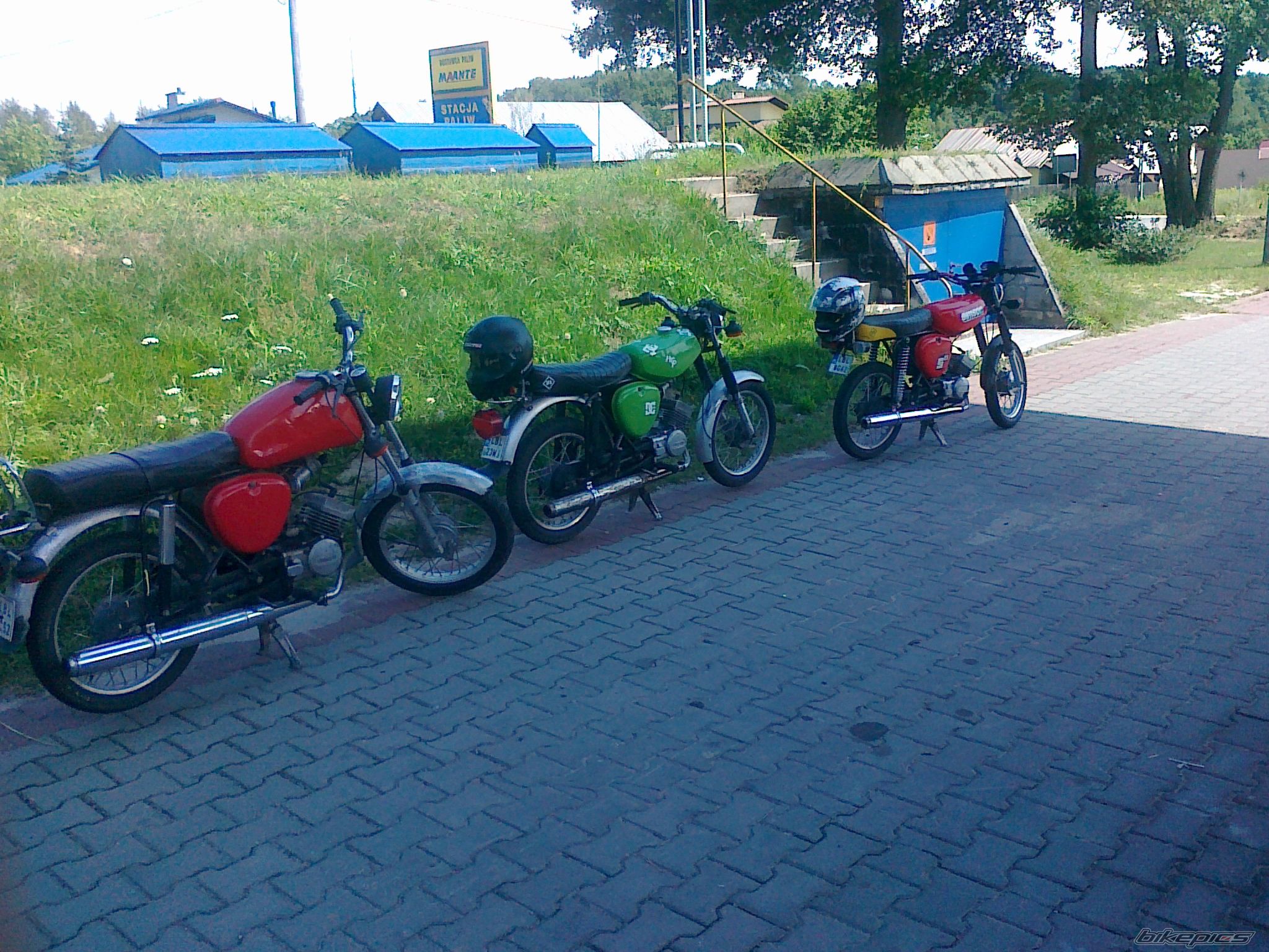 Photo 2432372