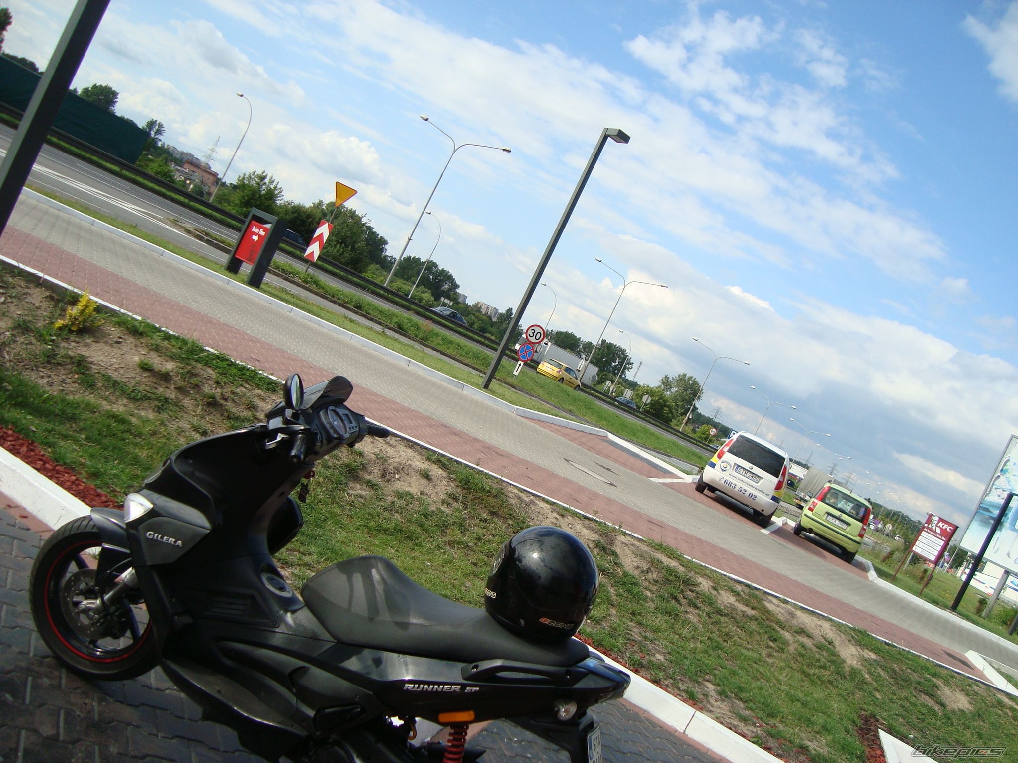 Photo 2432435