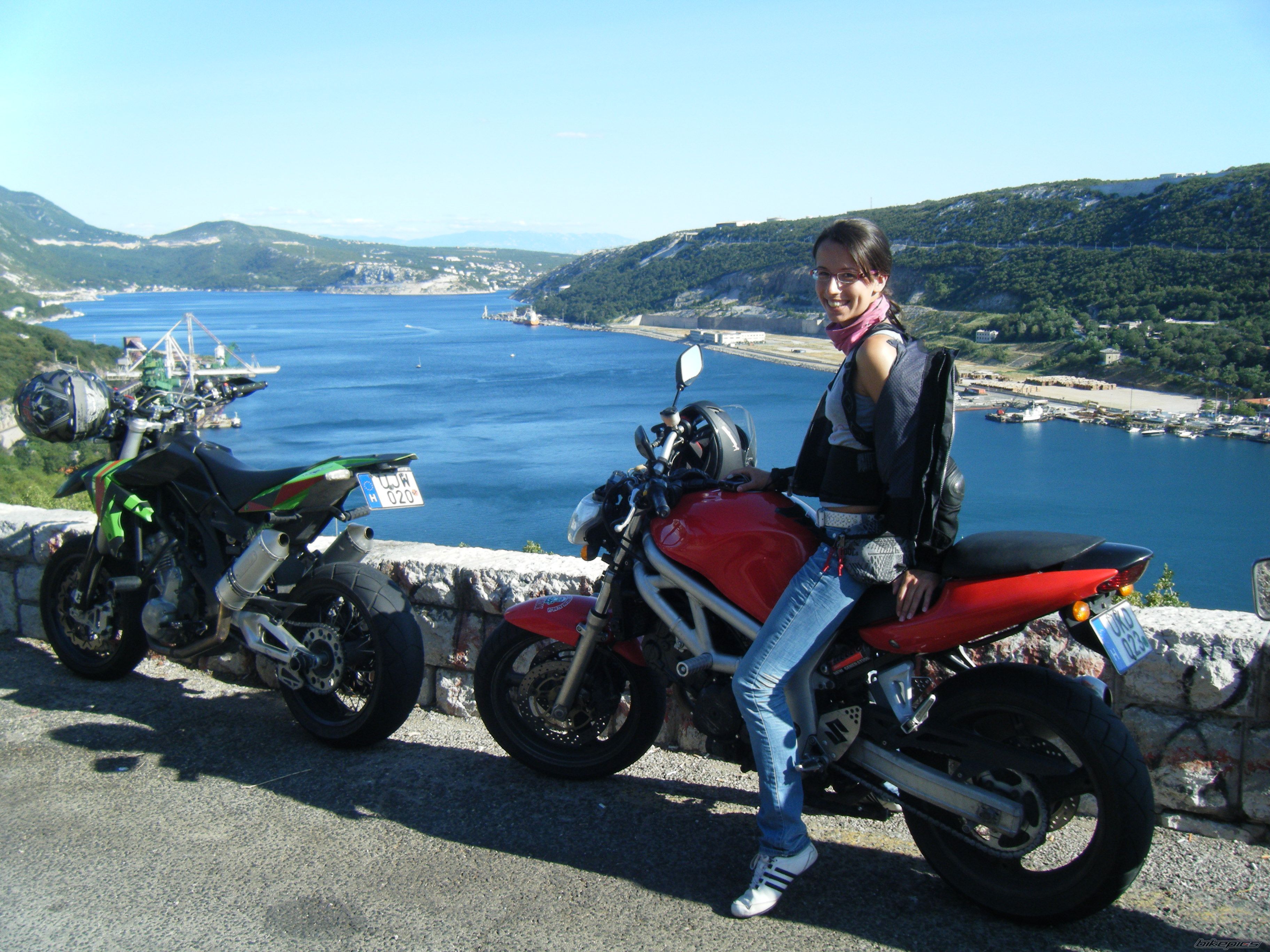 Photo 2432470