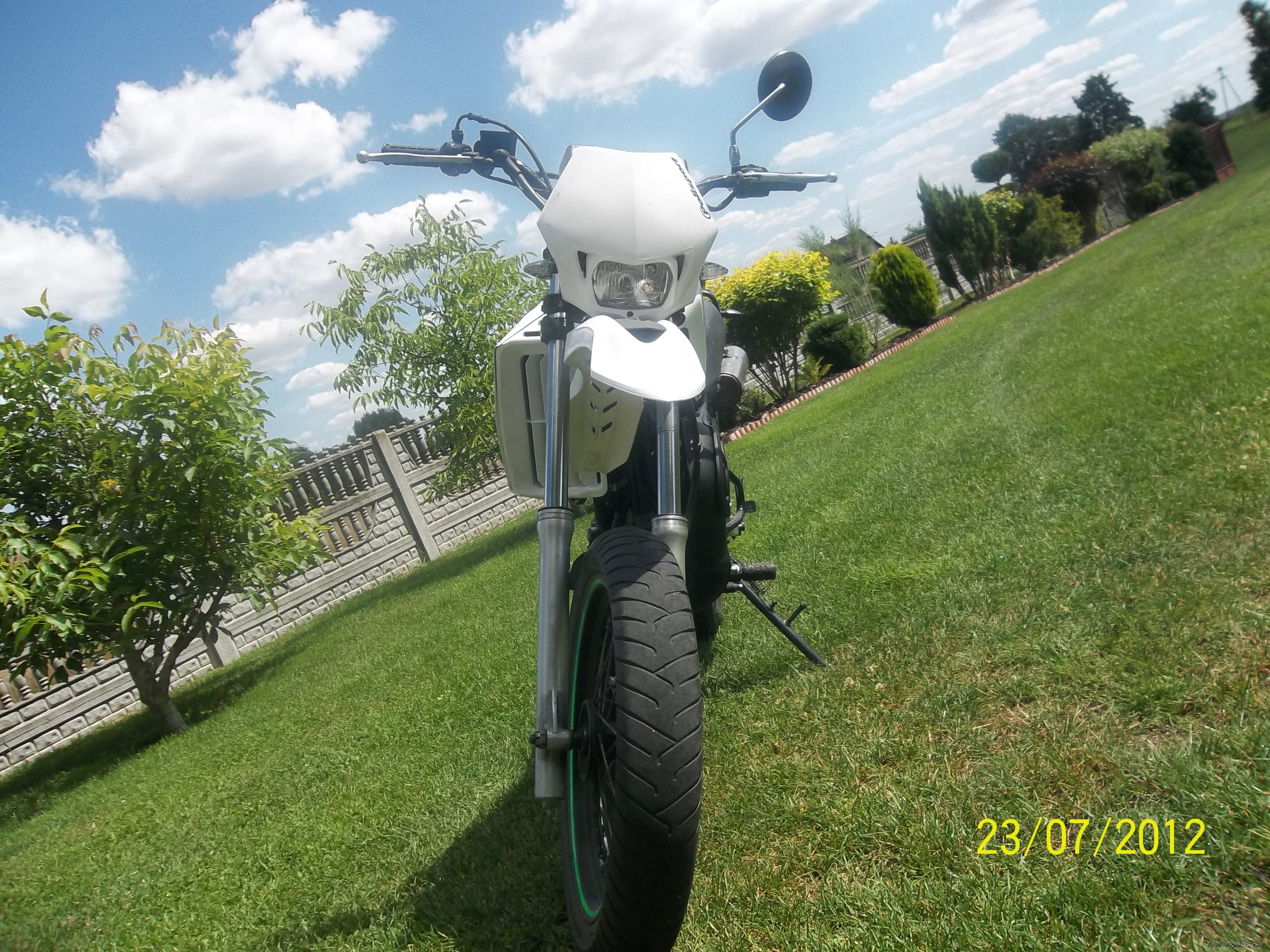 Photo 2432559