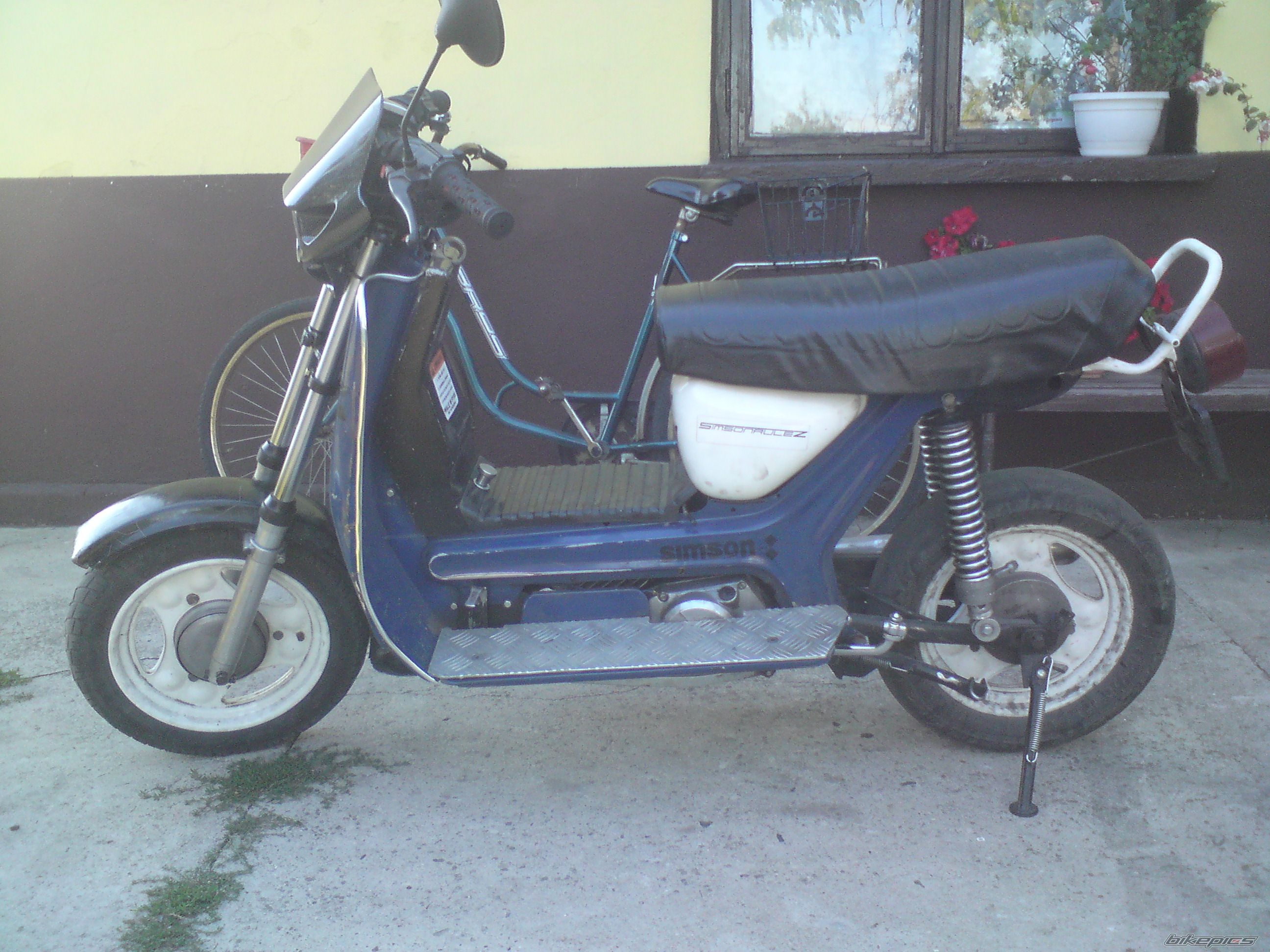 Photo 2432577
