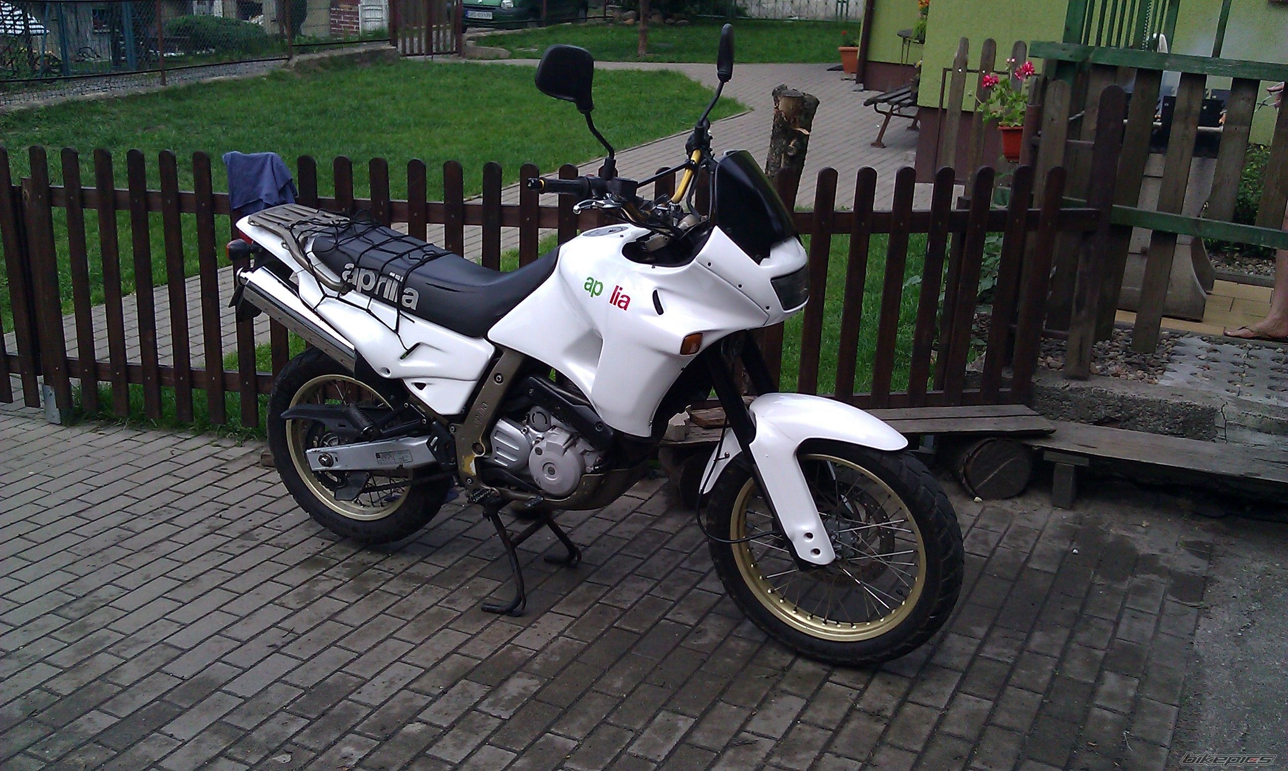 Photo 2432581