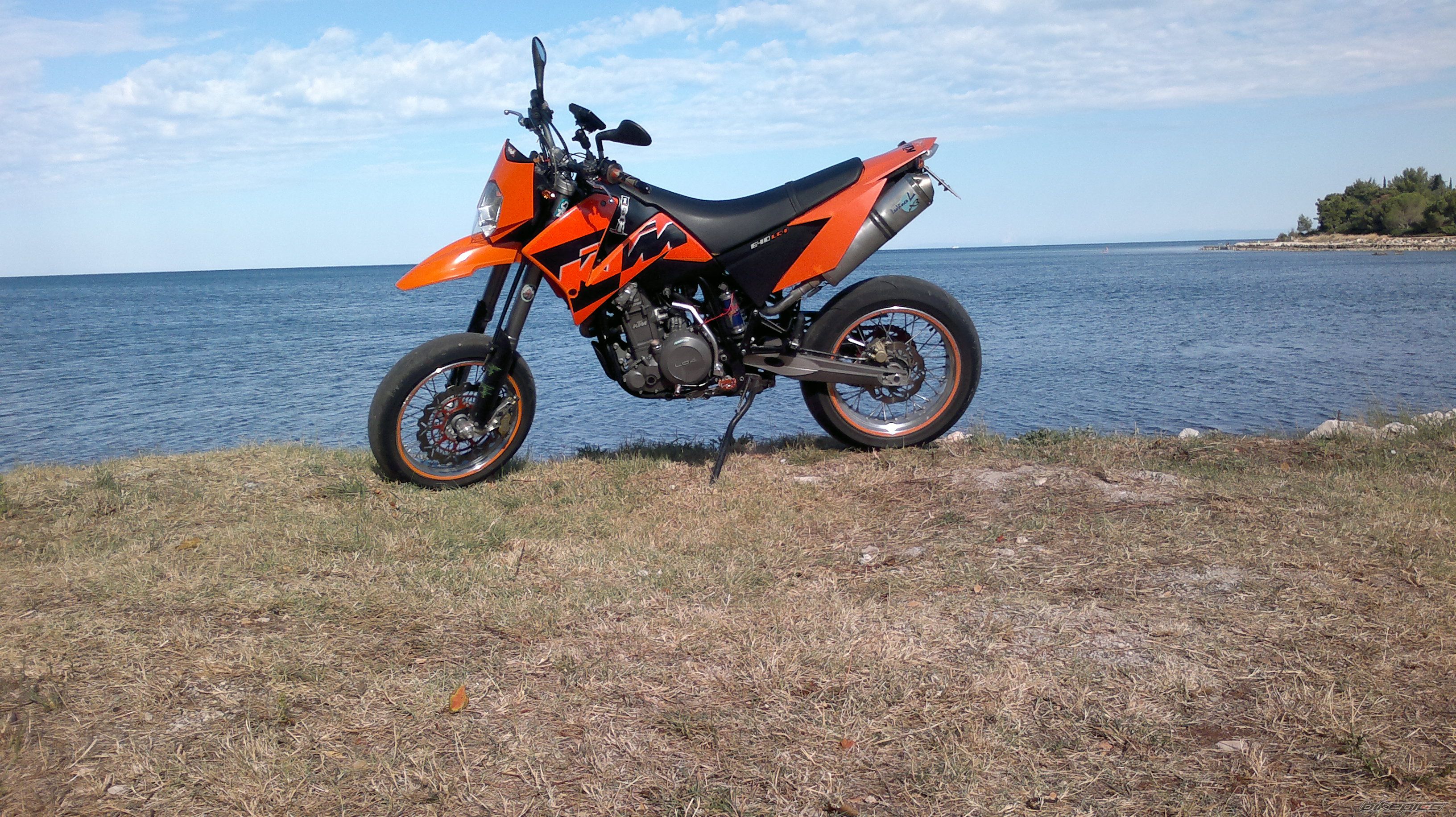 Photo 2432647
