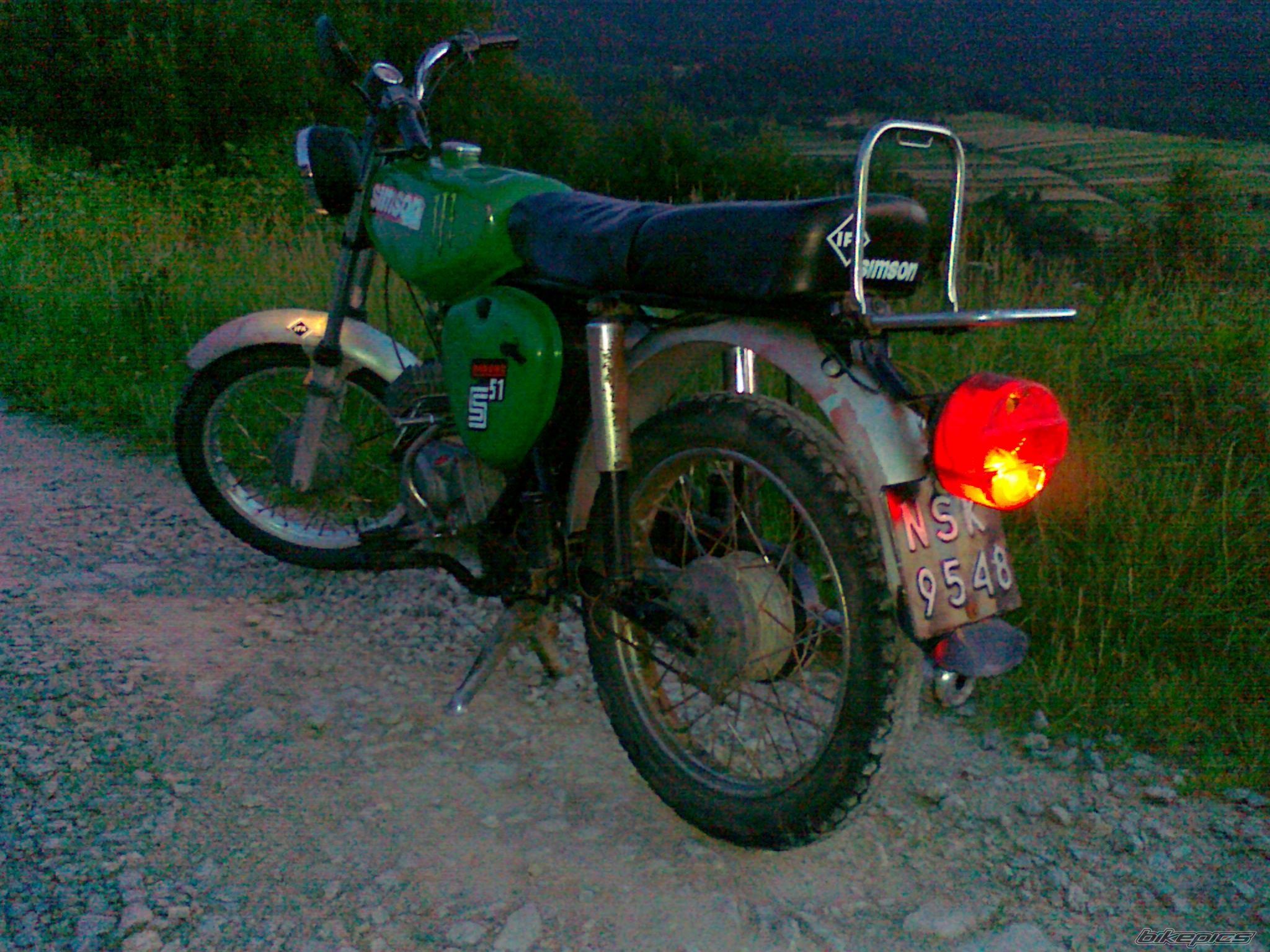 Photo 2432651