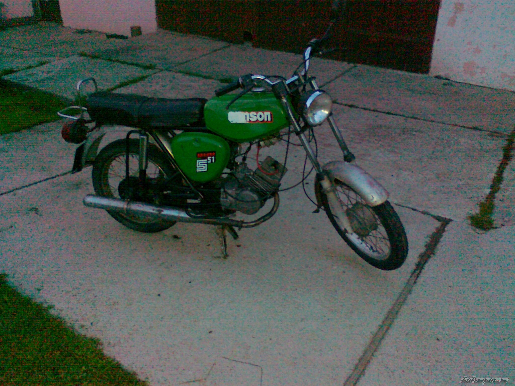Photo 2432653