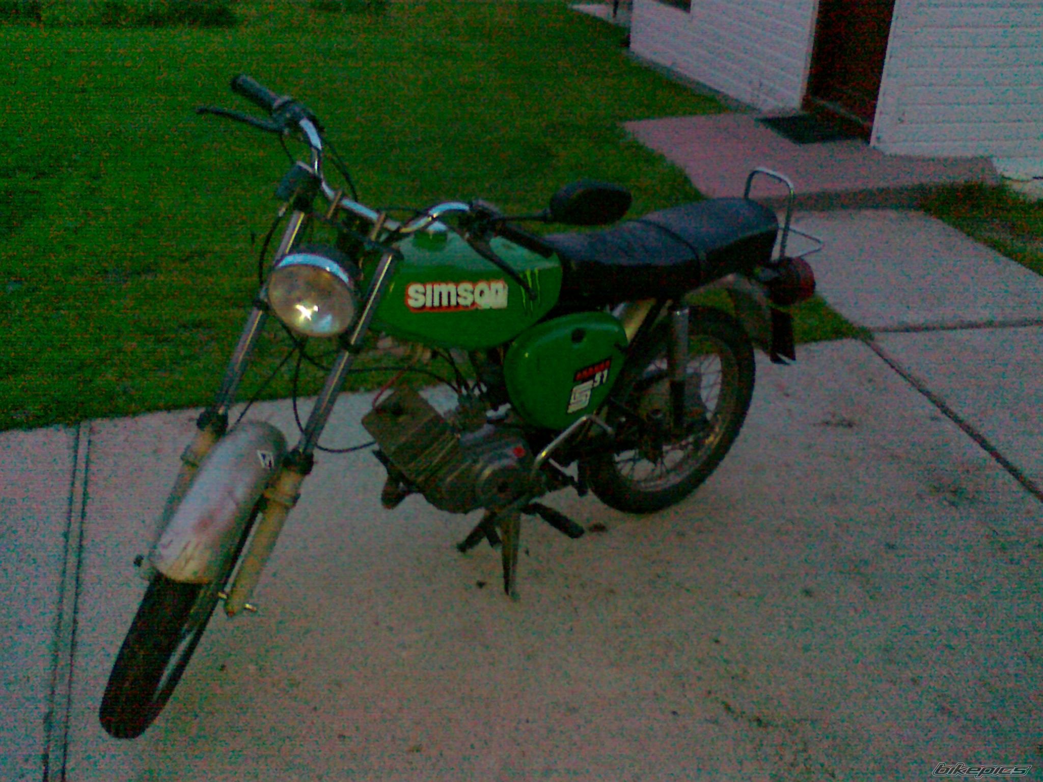 Photo 2432657