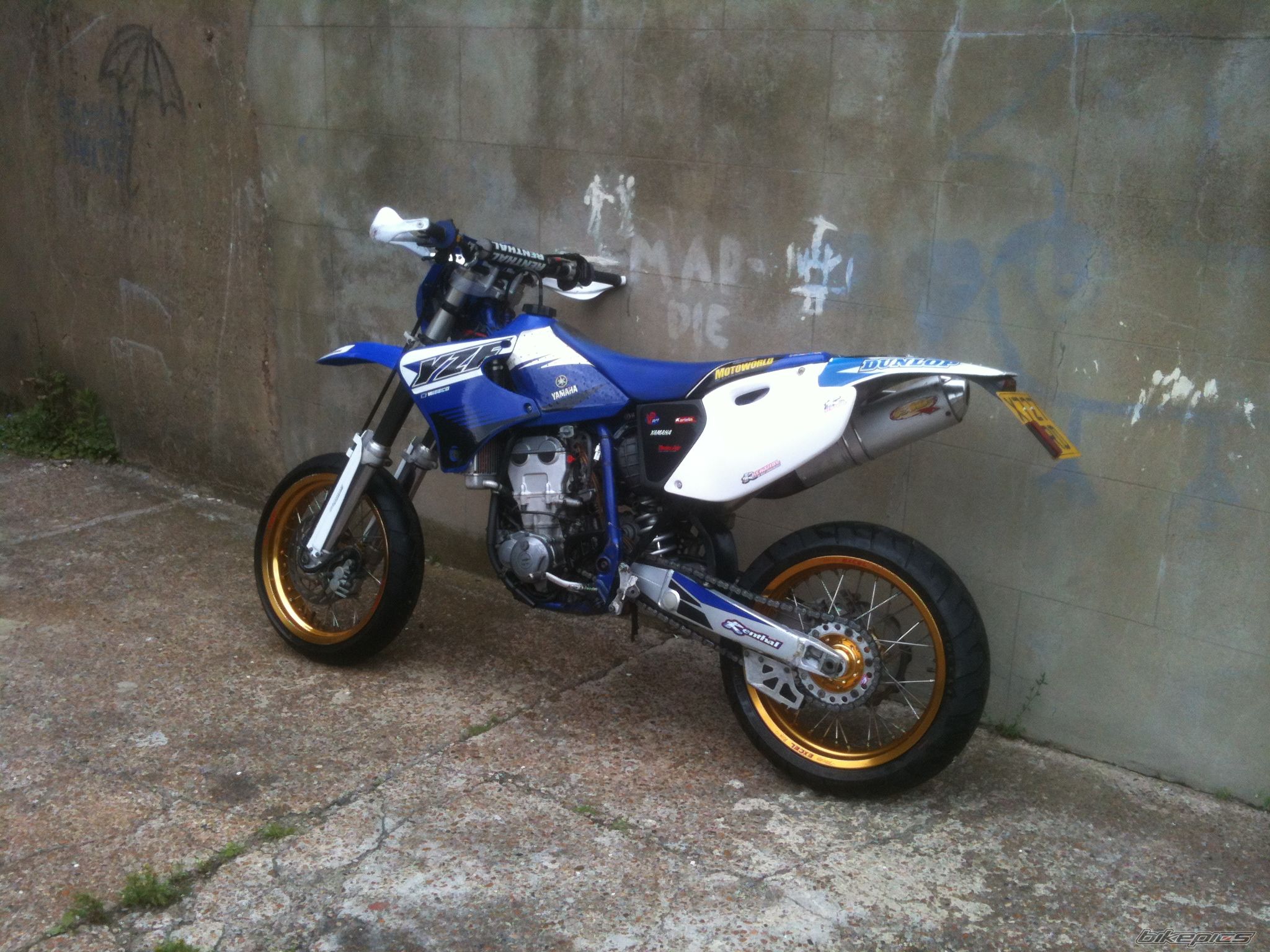 Photo 2432829