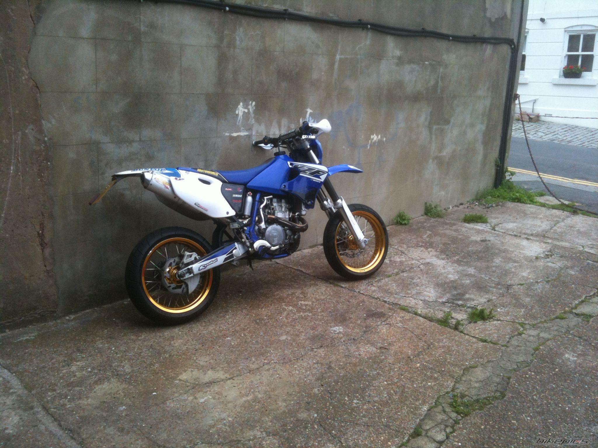 Photo 2432833