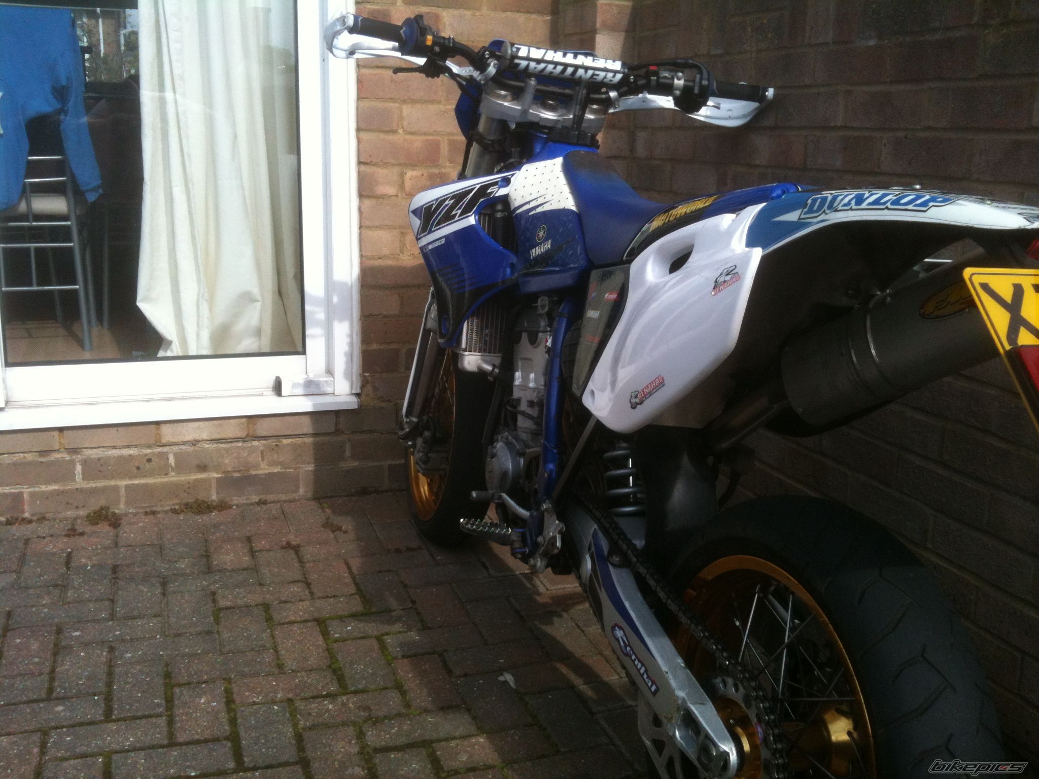 Photo 2432837
