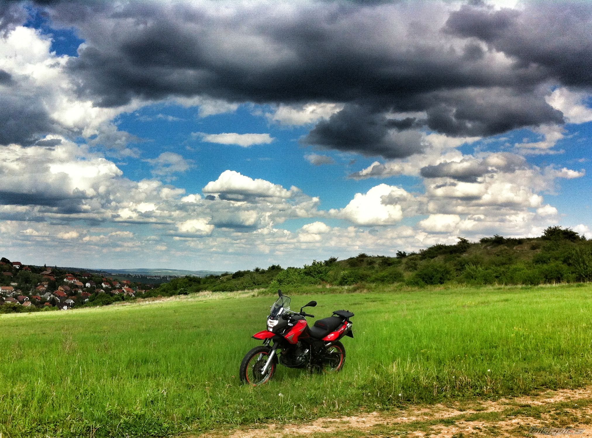 Photo 2432851
