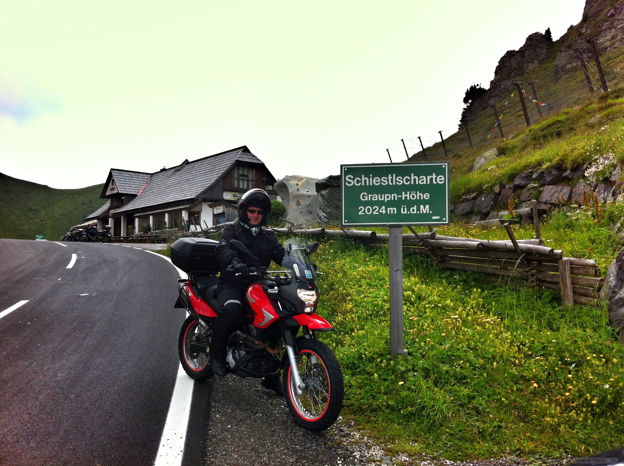 Bike Photo 2432857