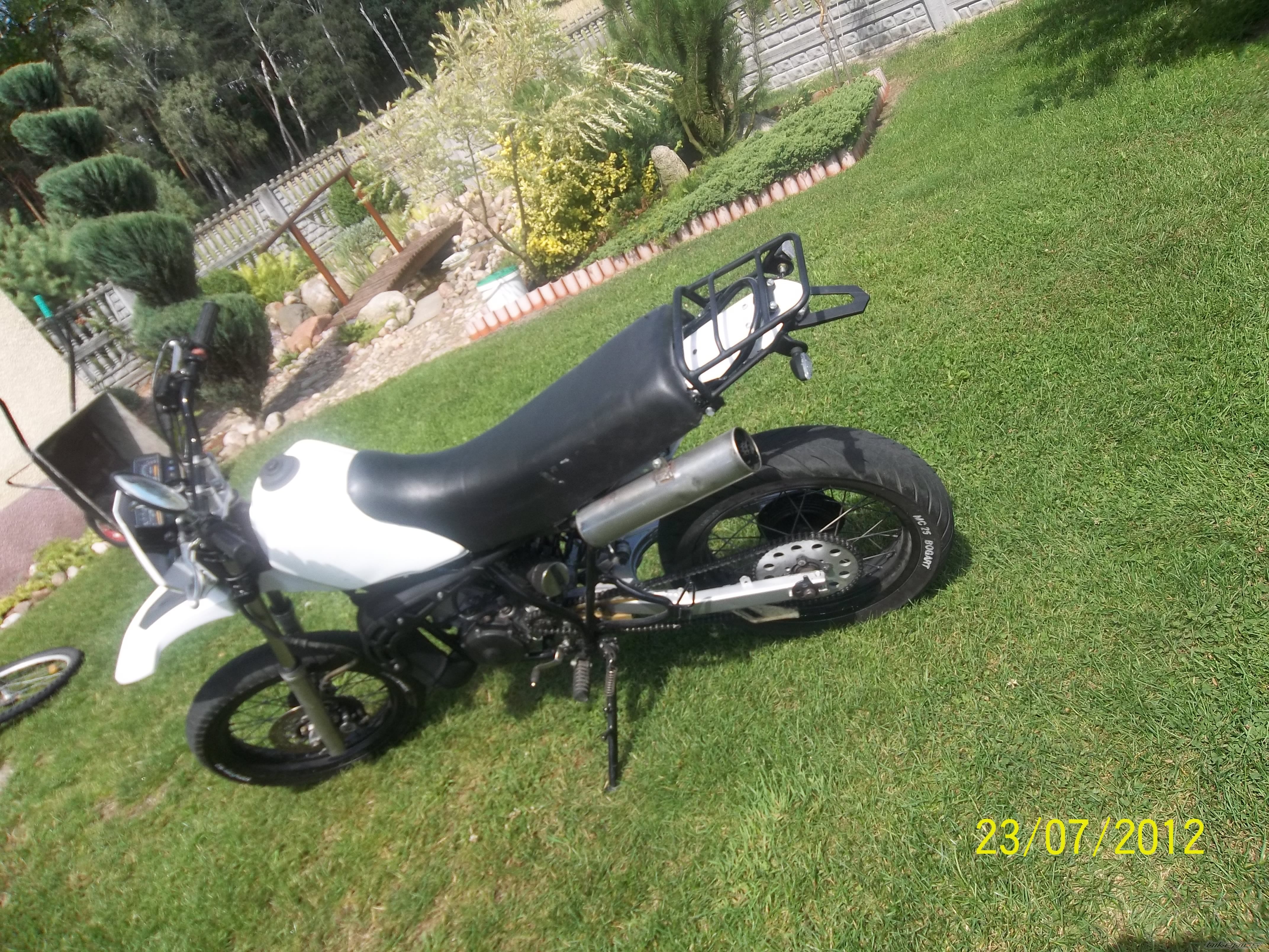 Photo 2432882