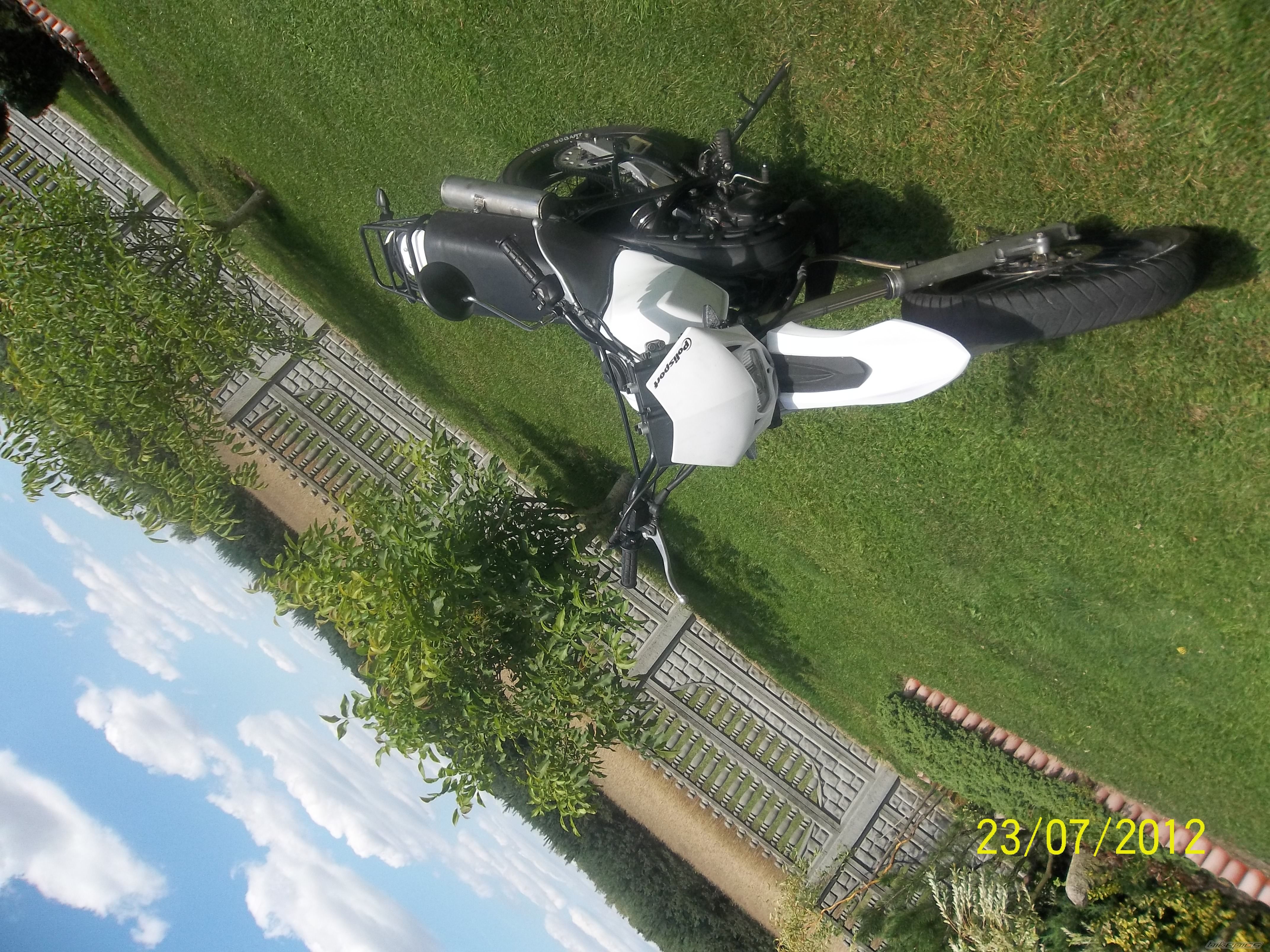 Photo 2432883