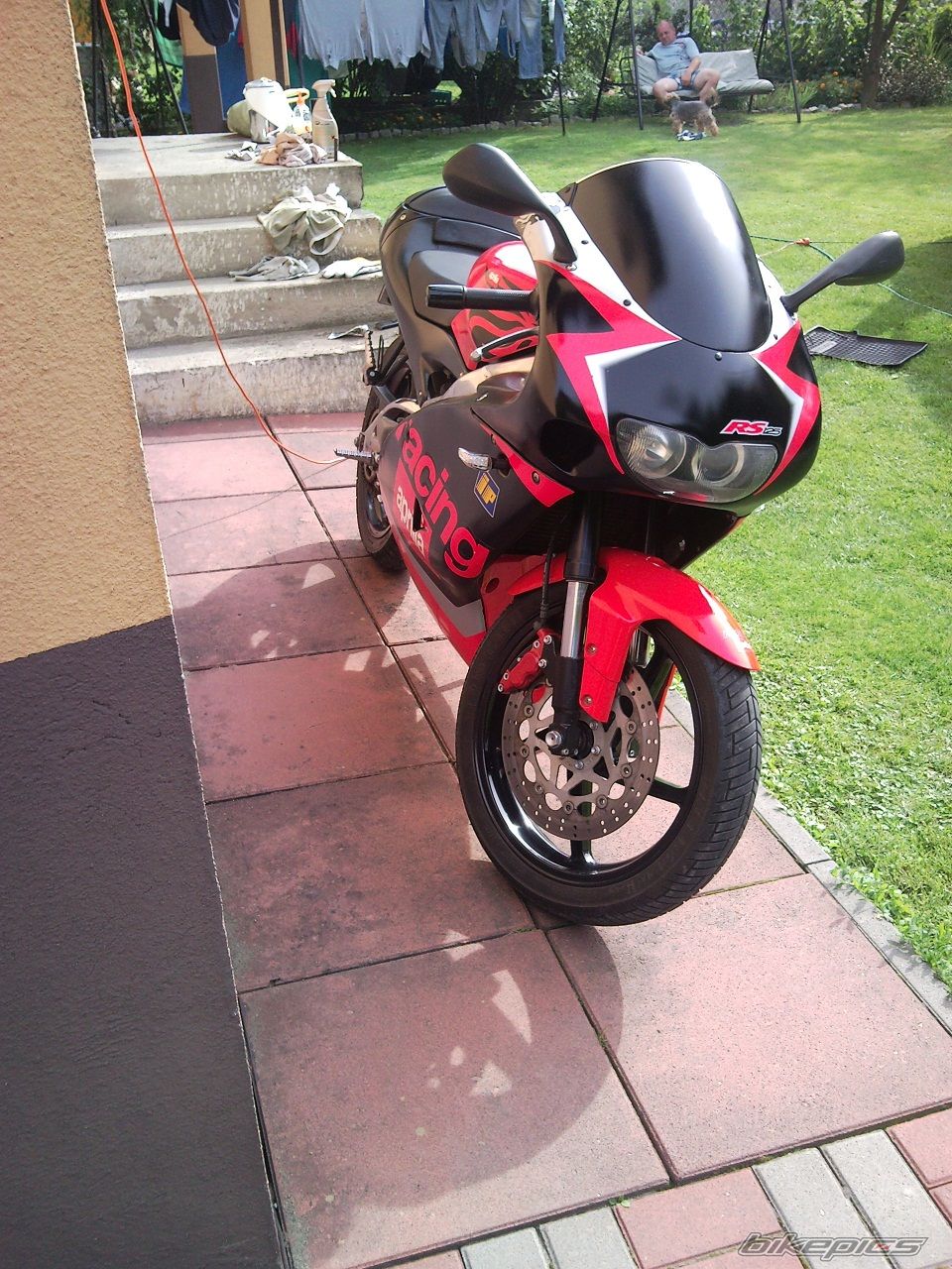 Photo 2432897