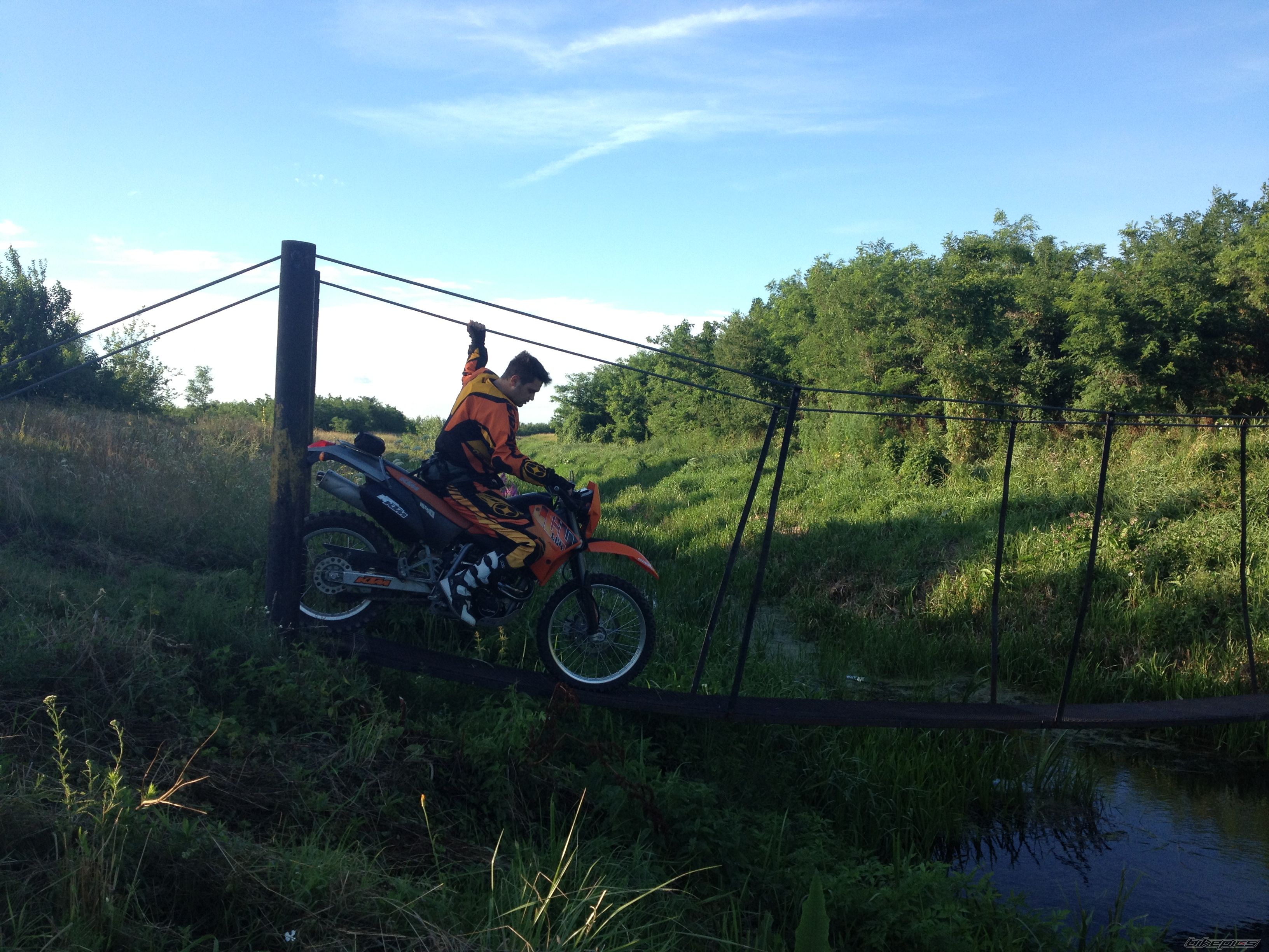 Photo 2432993