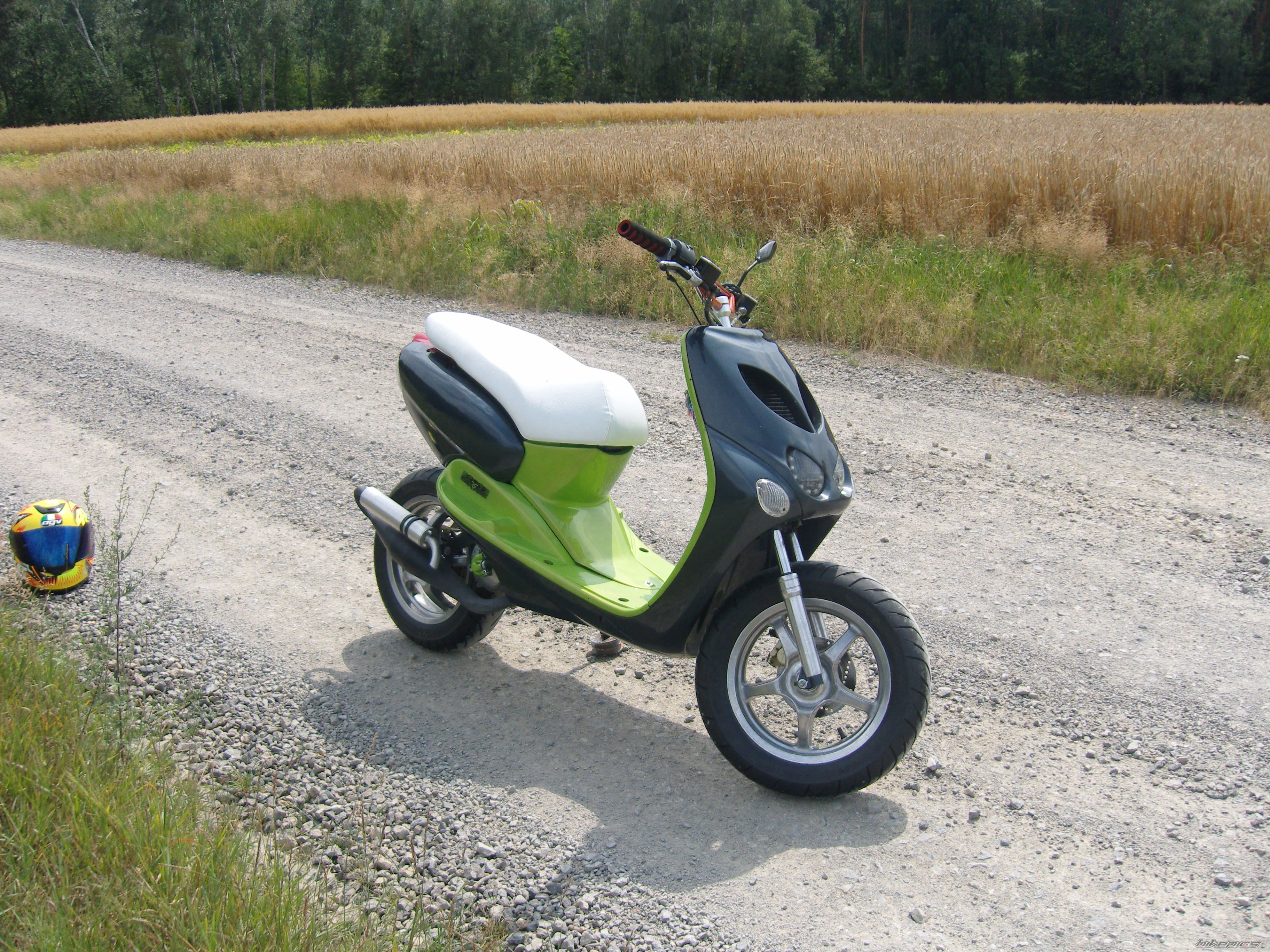 Photo 2433397