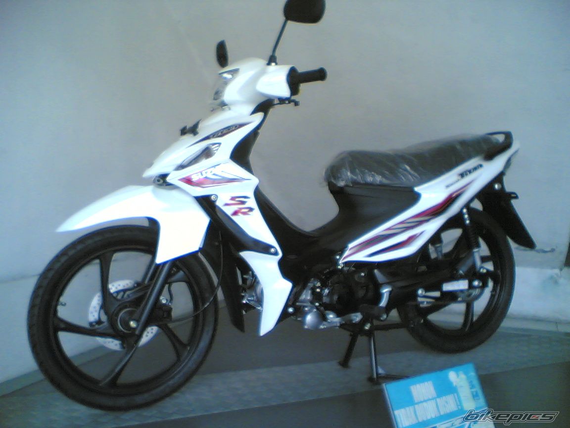 Photo 2433438
