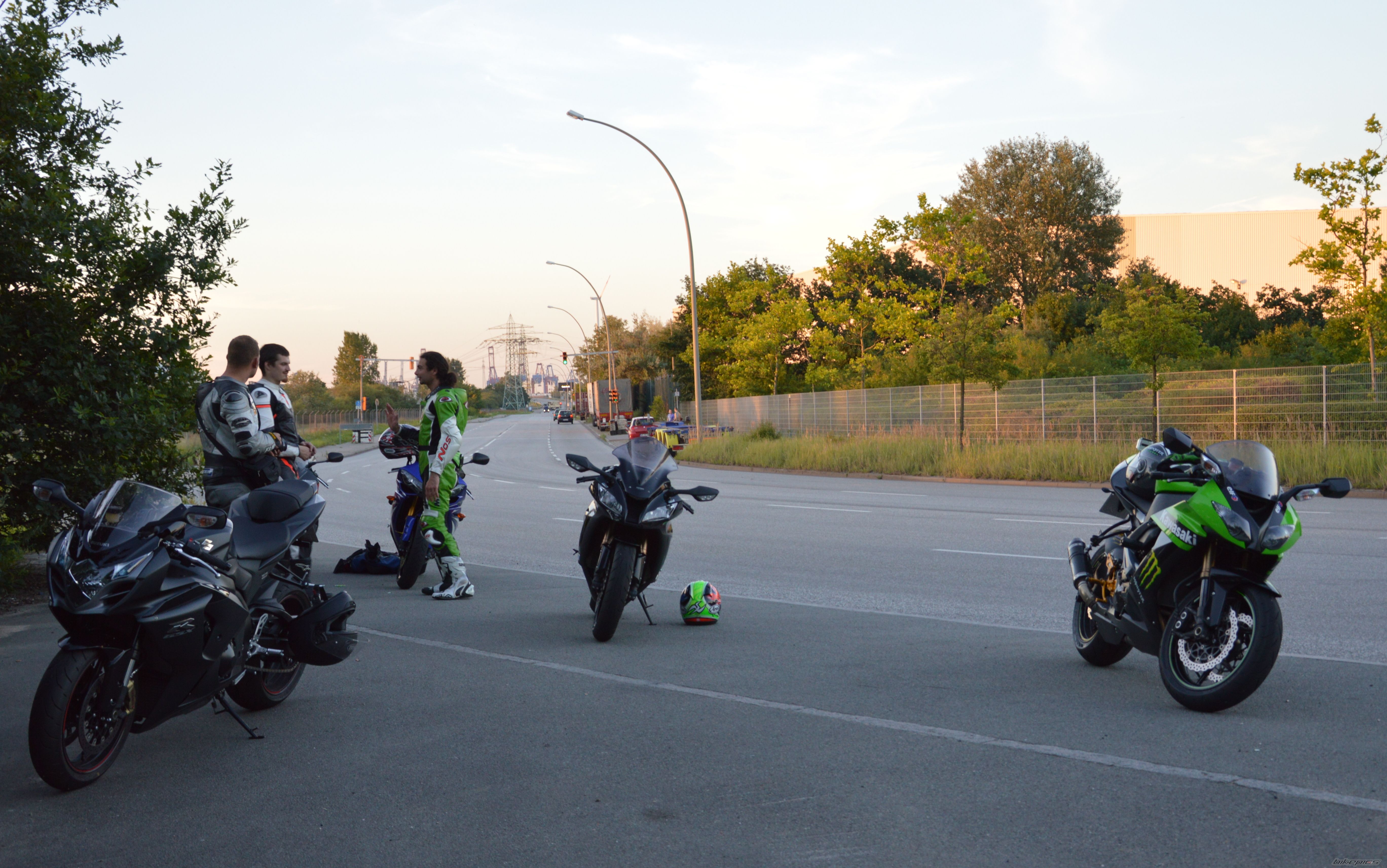 Photo 2433456