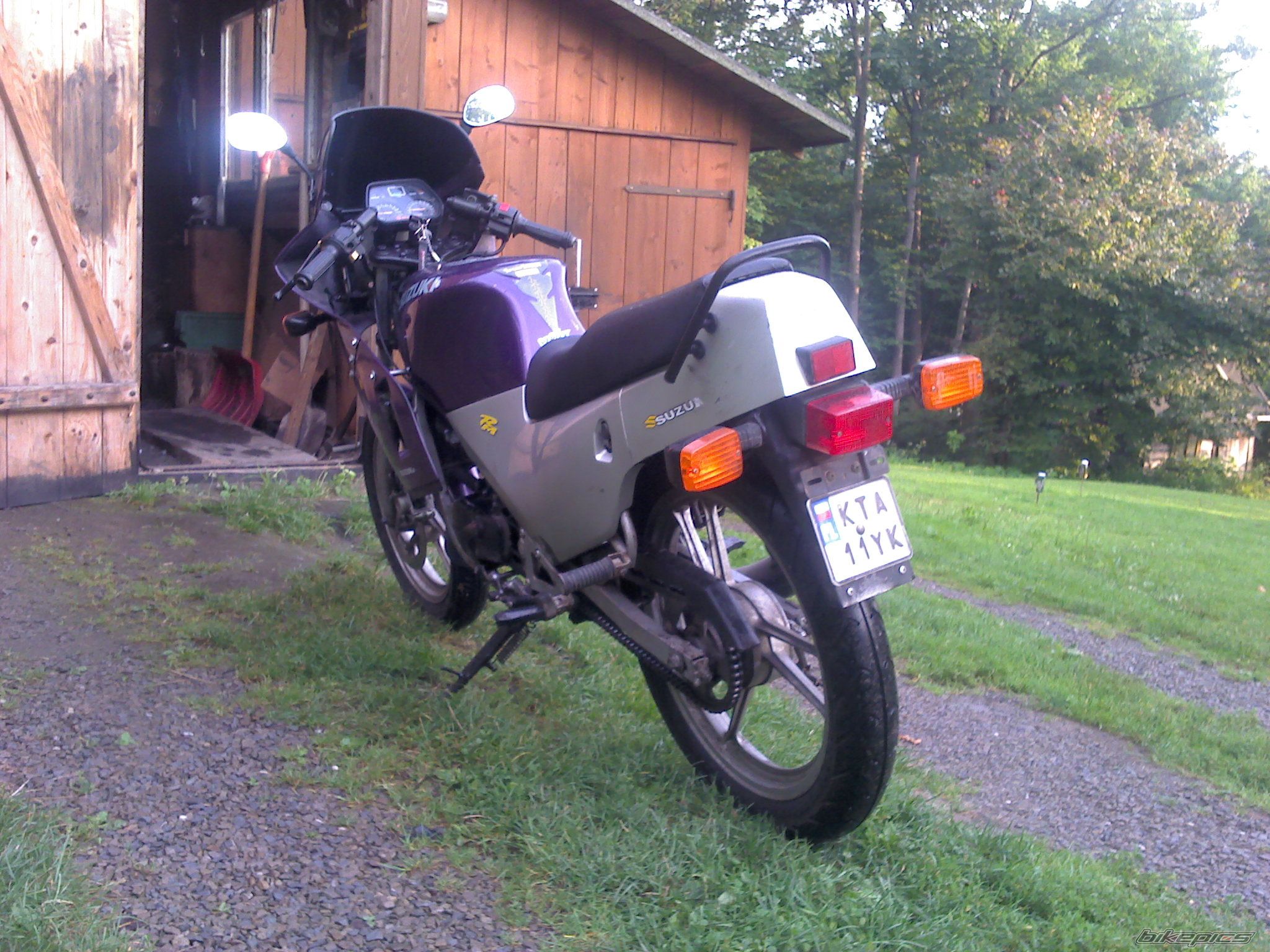 Photo 2433553