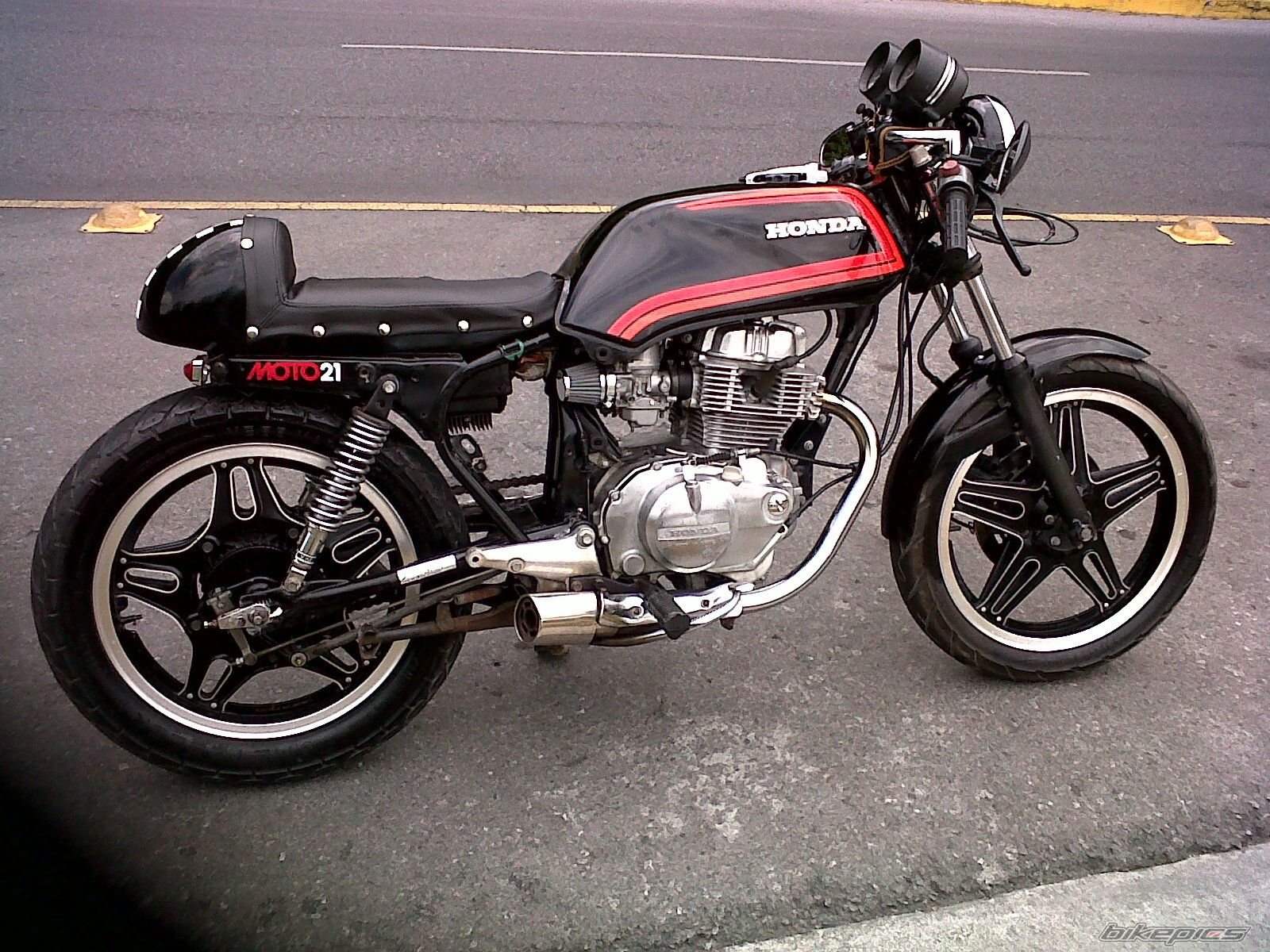 Photo 2433602