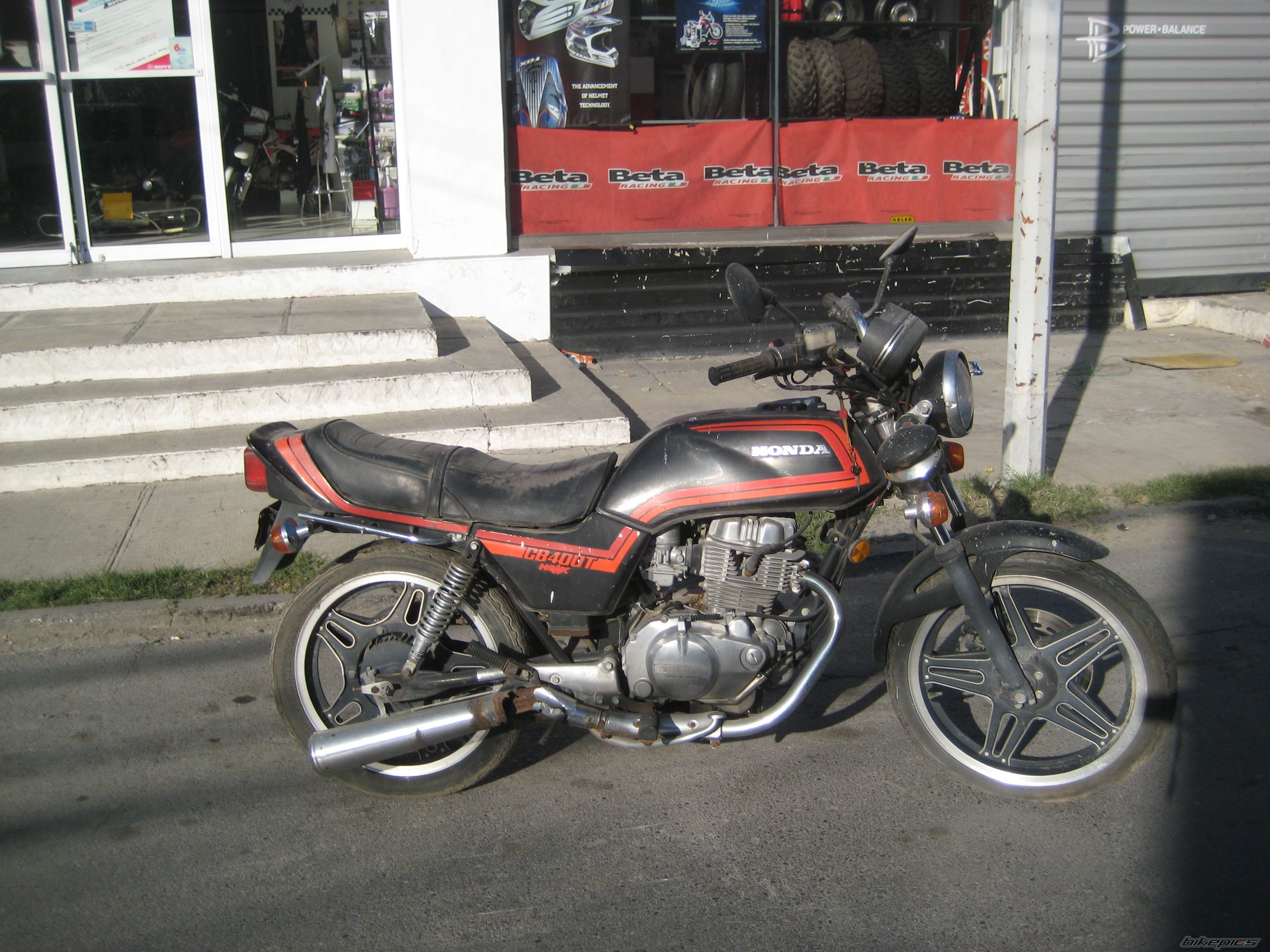 Photo 2433640
