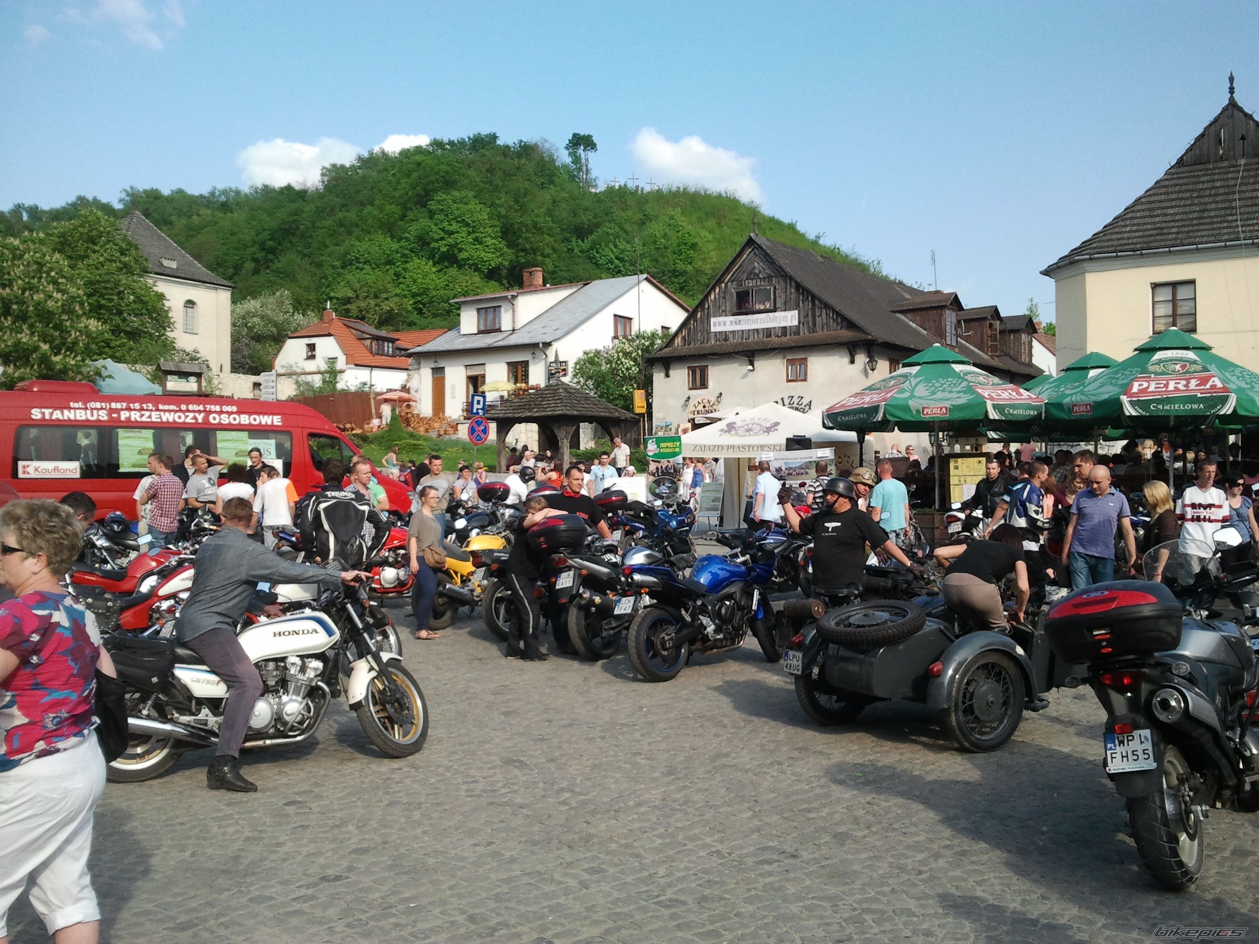 Photo 2433802