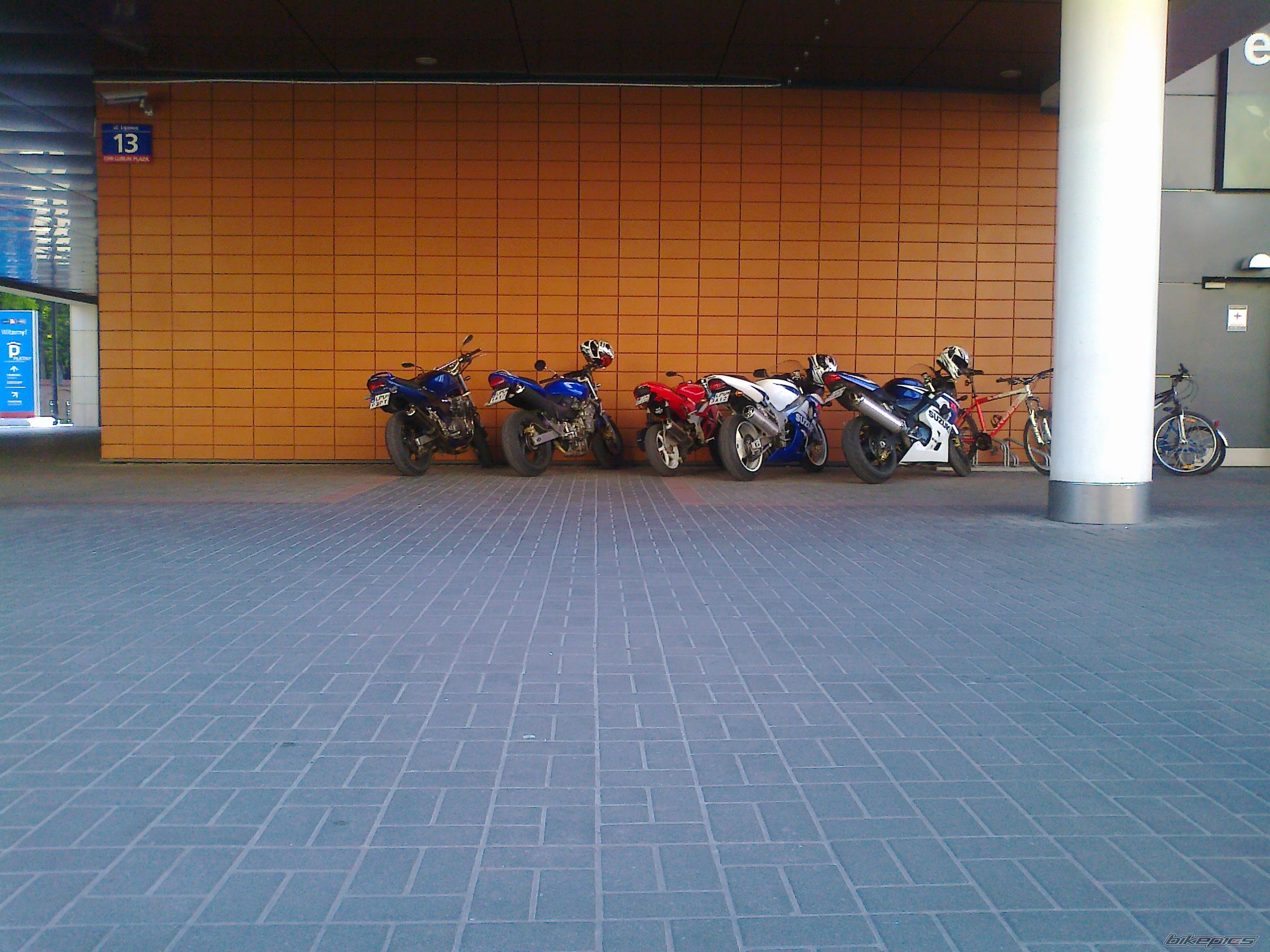 Photo 2433815