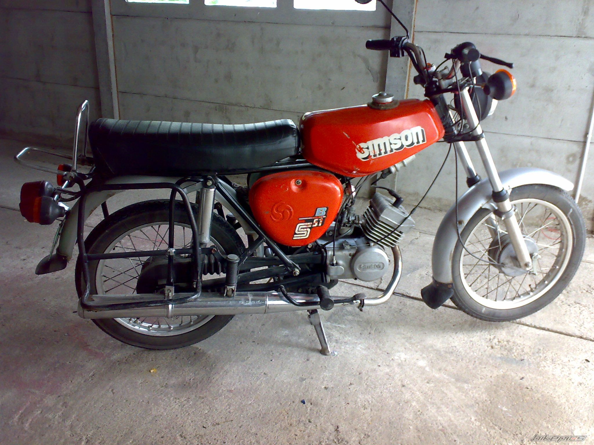 Photo 2434449