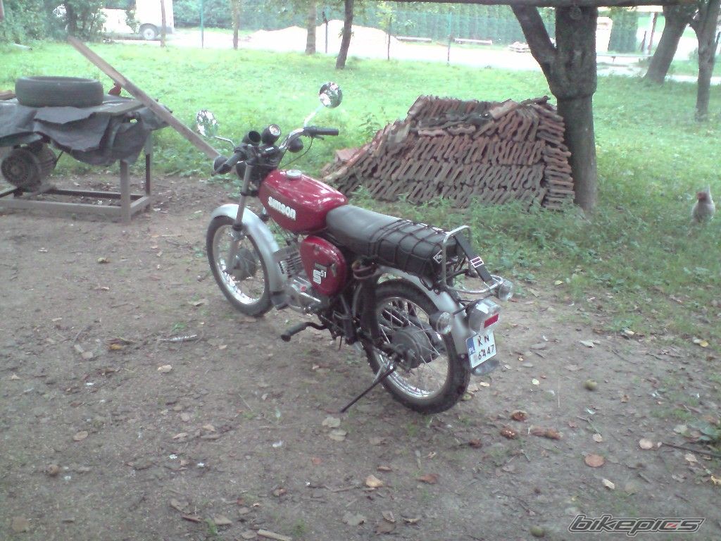 Photo 2434736