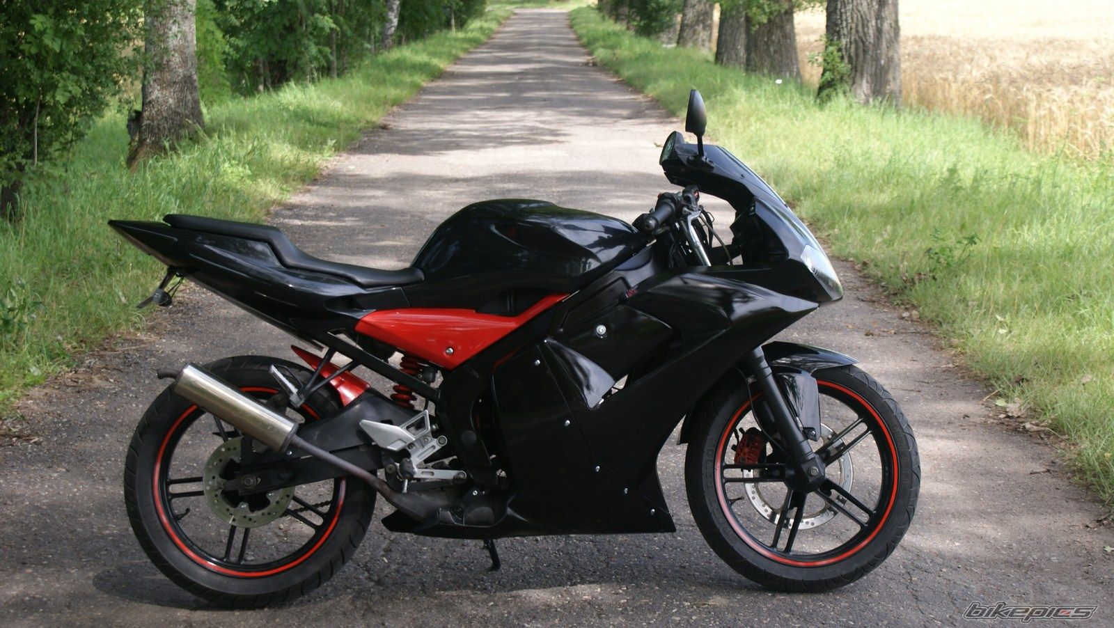 Photo 2434797