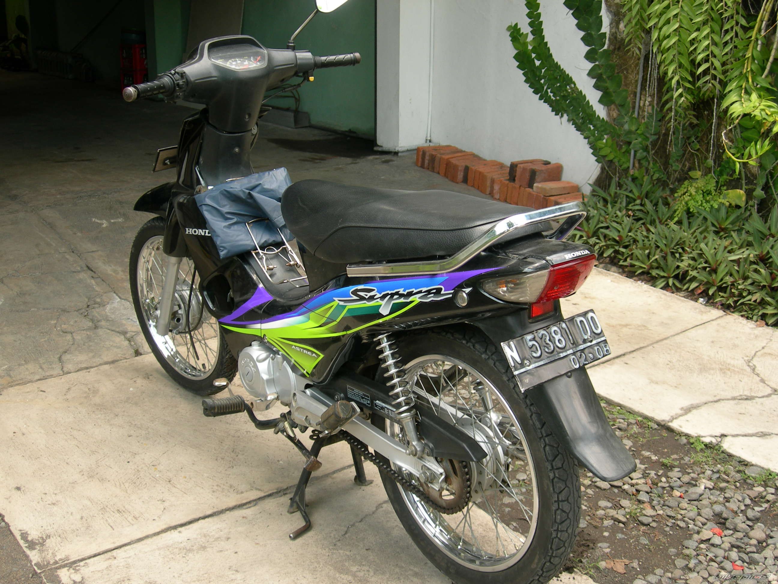Photo 2434961