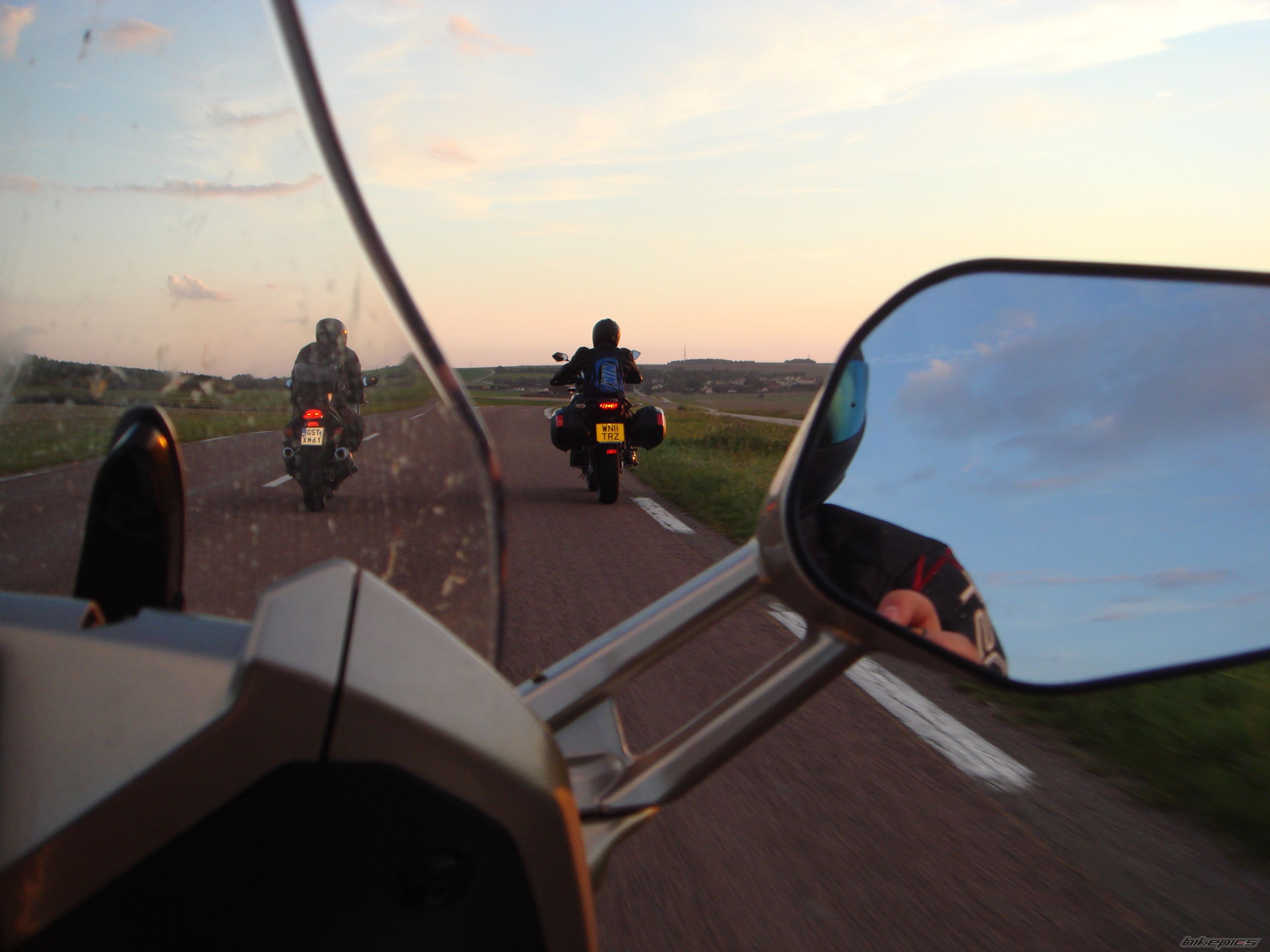 Photo 2435209