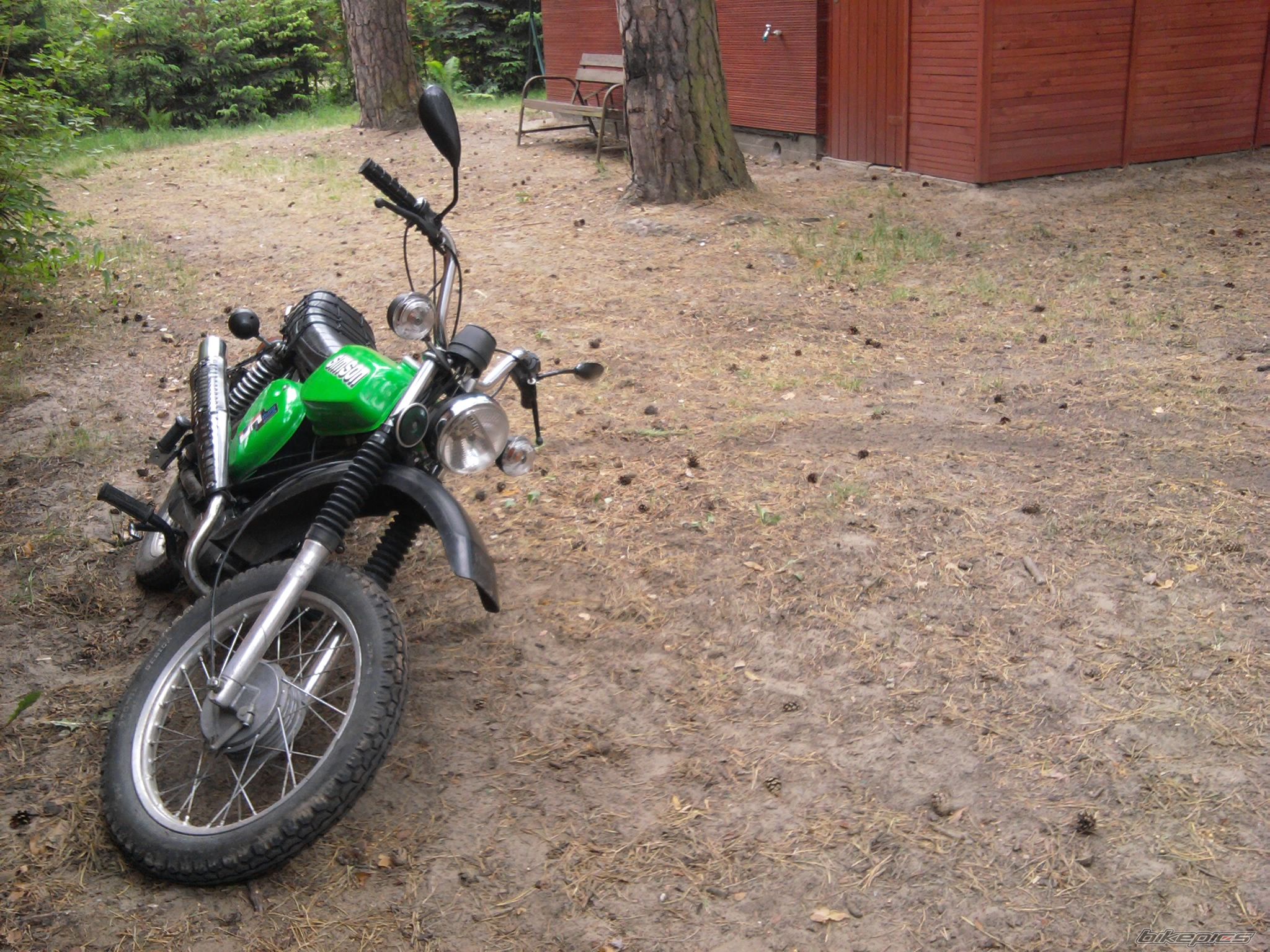 Photo 2435281