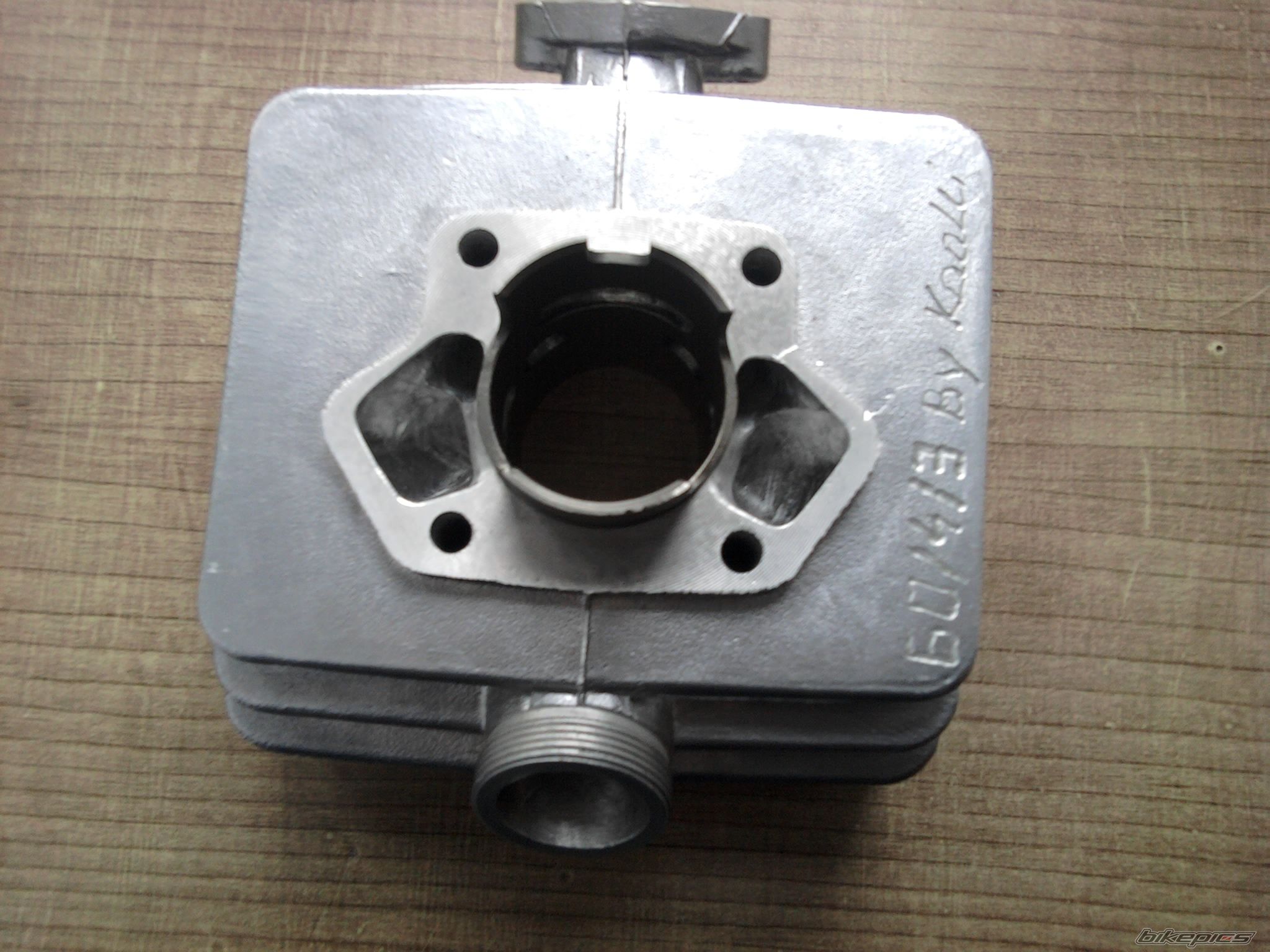 Photo 2435299