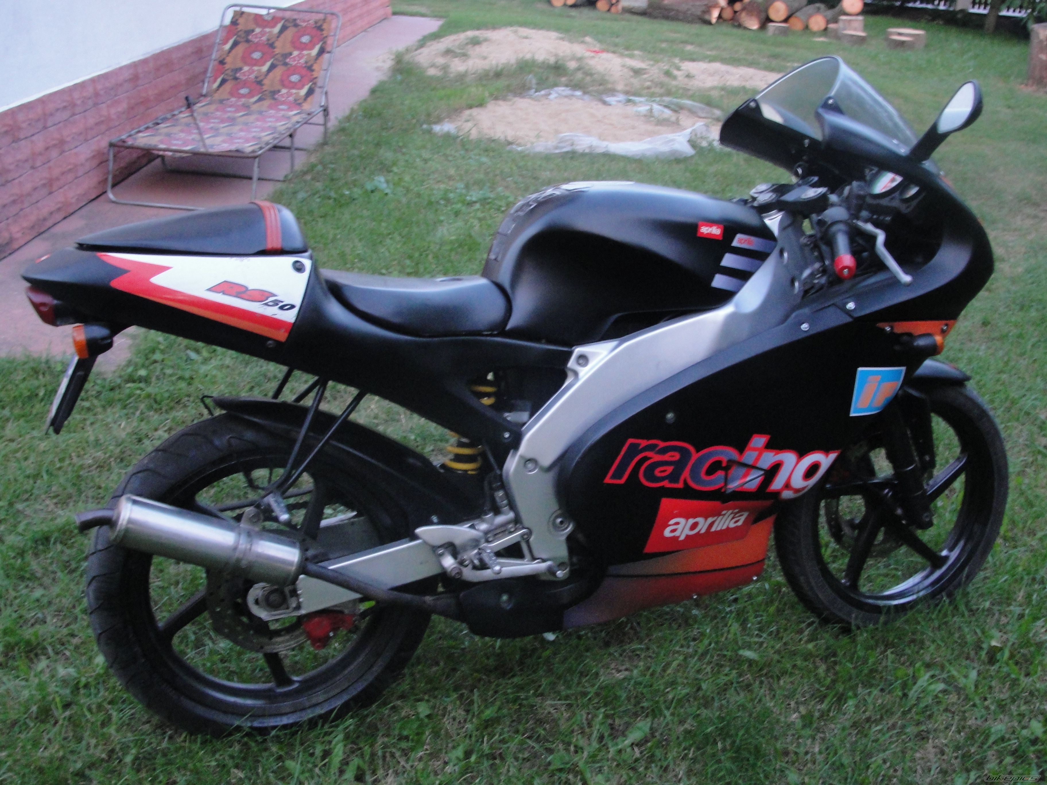 Photo 2435585