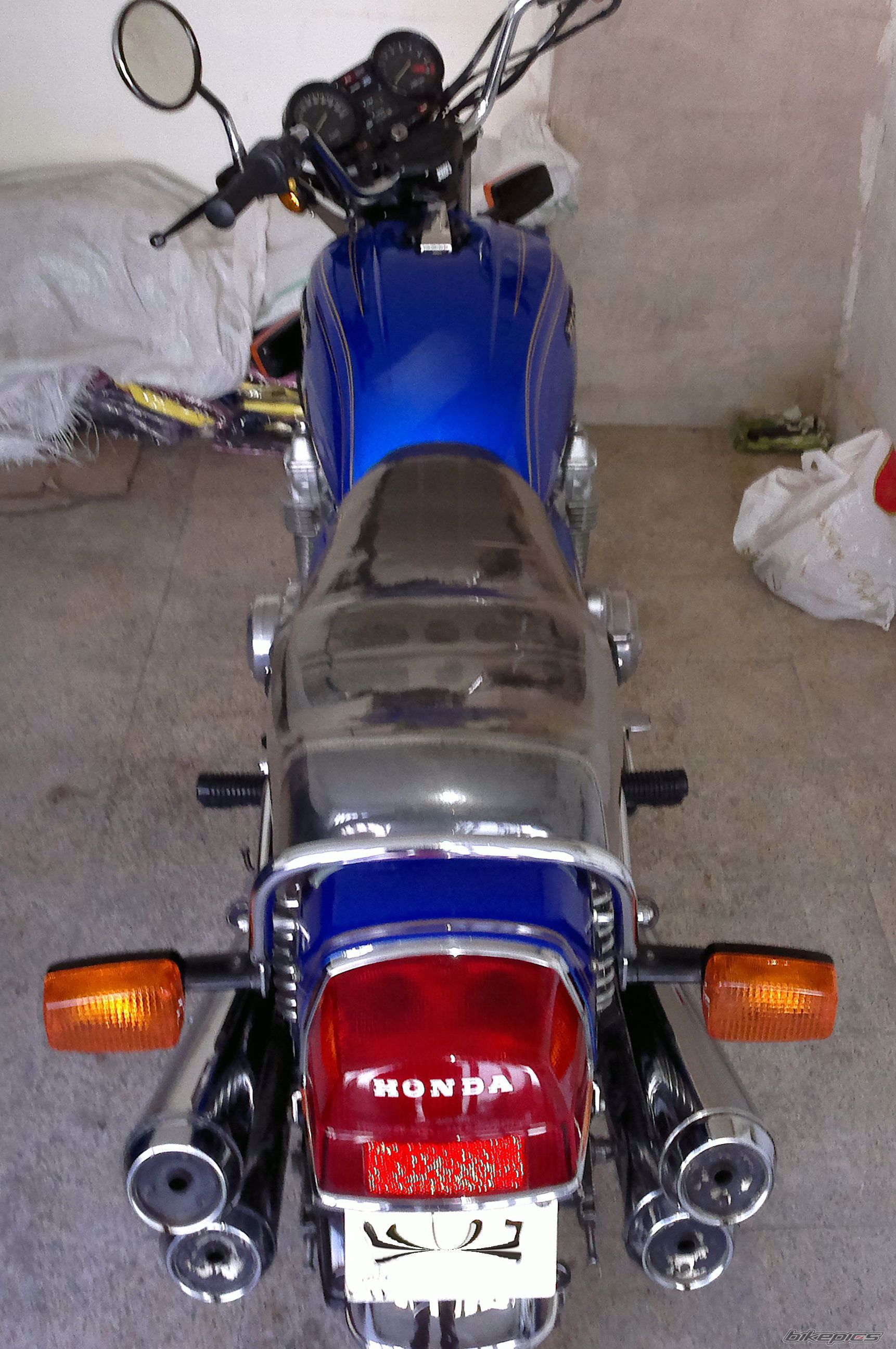 Photo 2435712