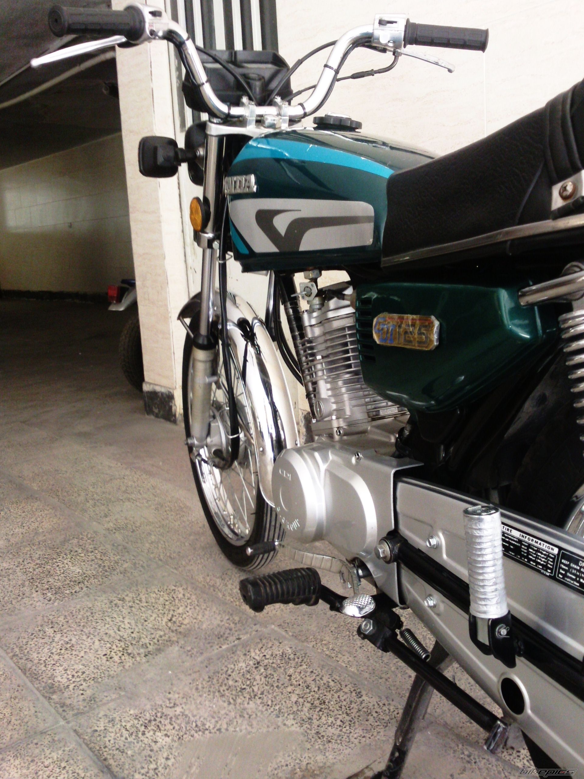 Photo 2435833