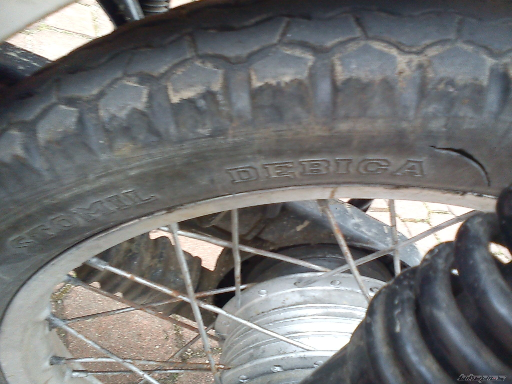 Photo 2435930
