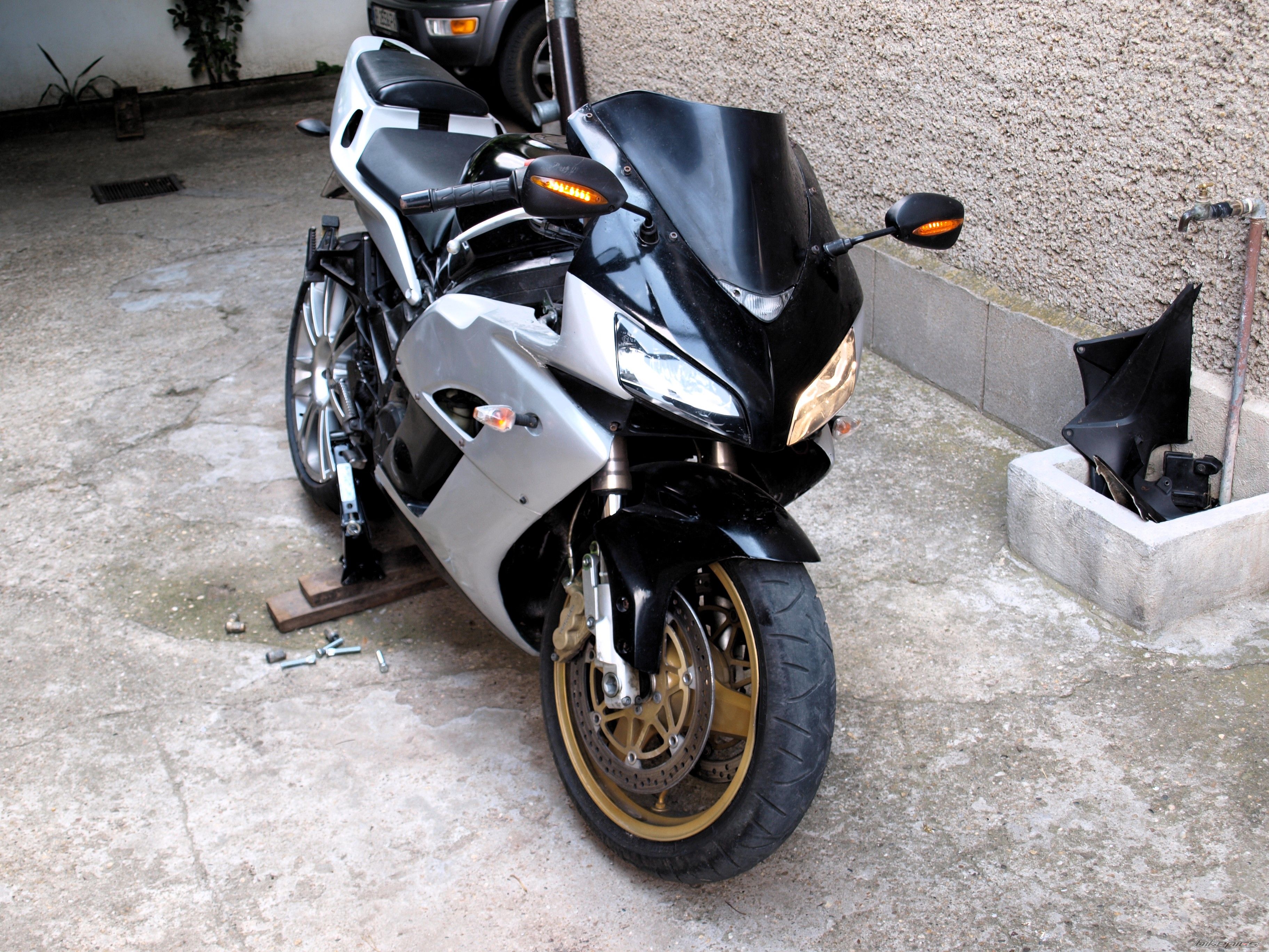 Photo 2436397