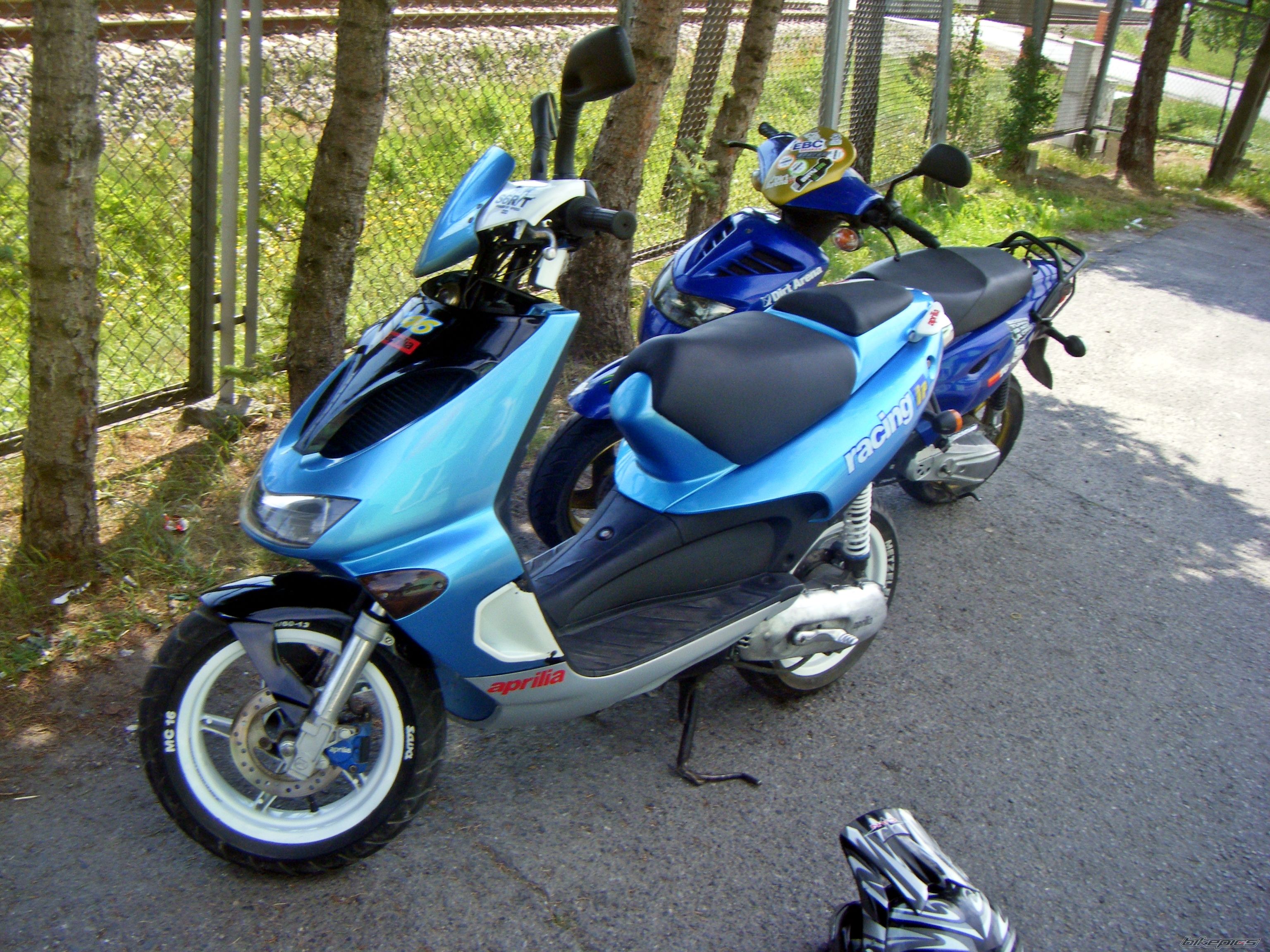 Photo 2436473