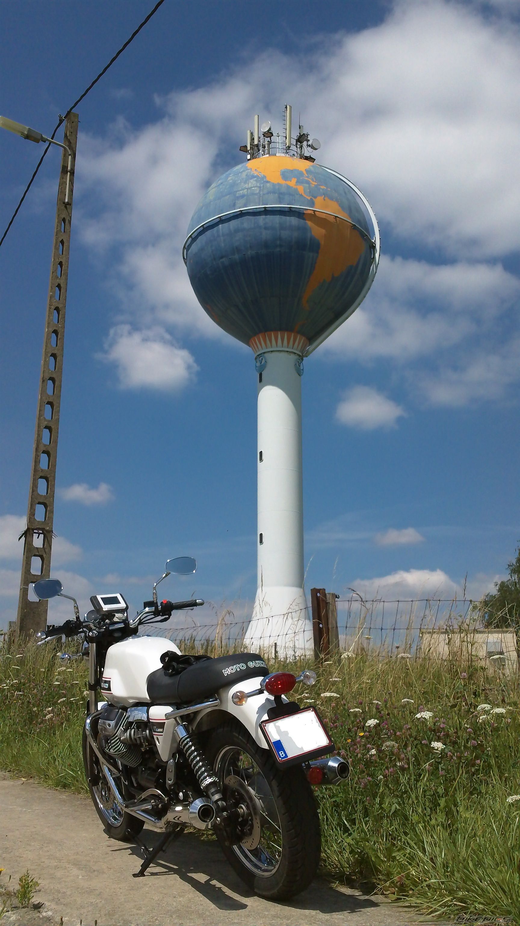 Photo 2436535