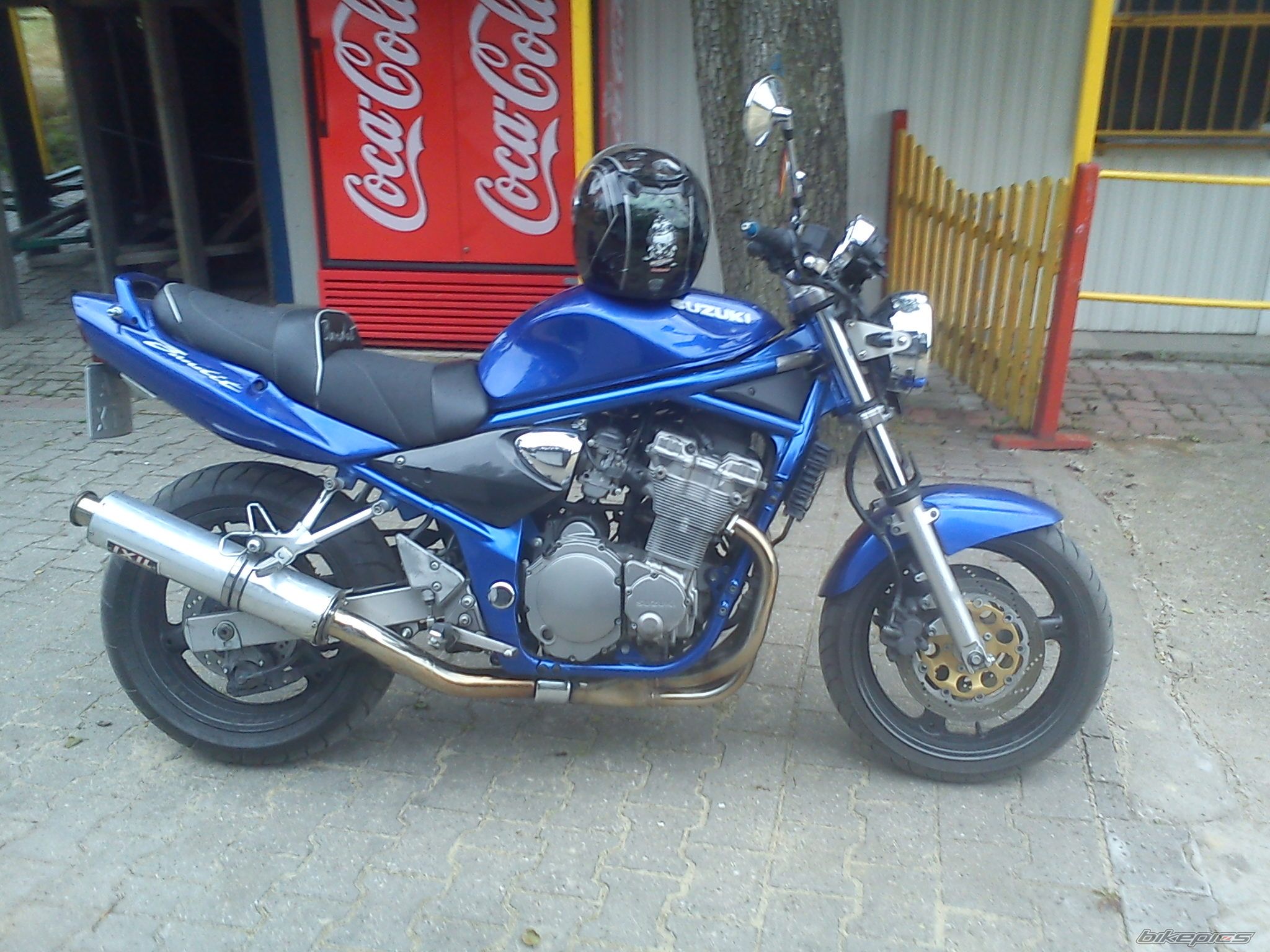 Photo 2436610