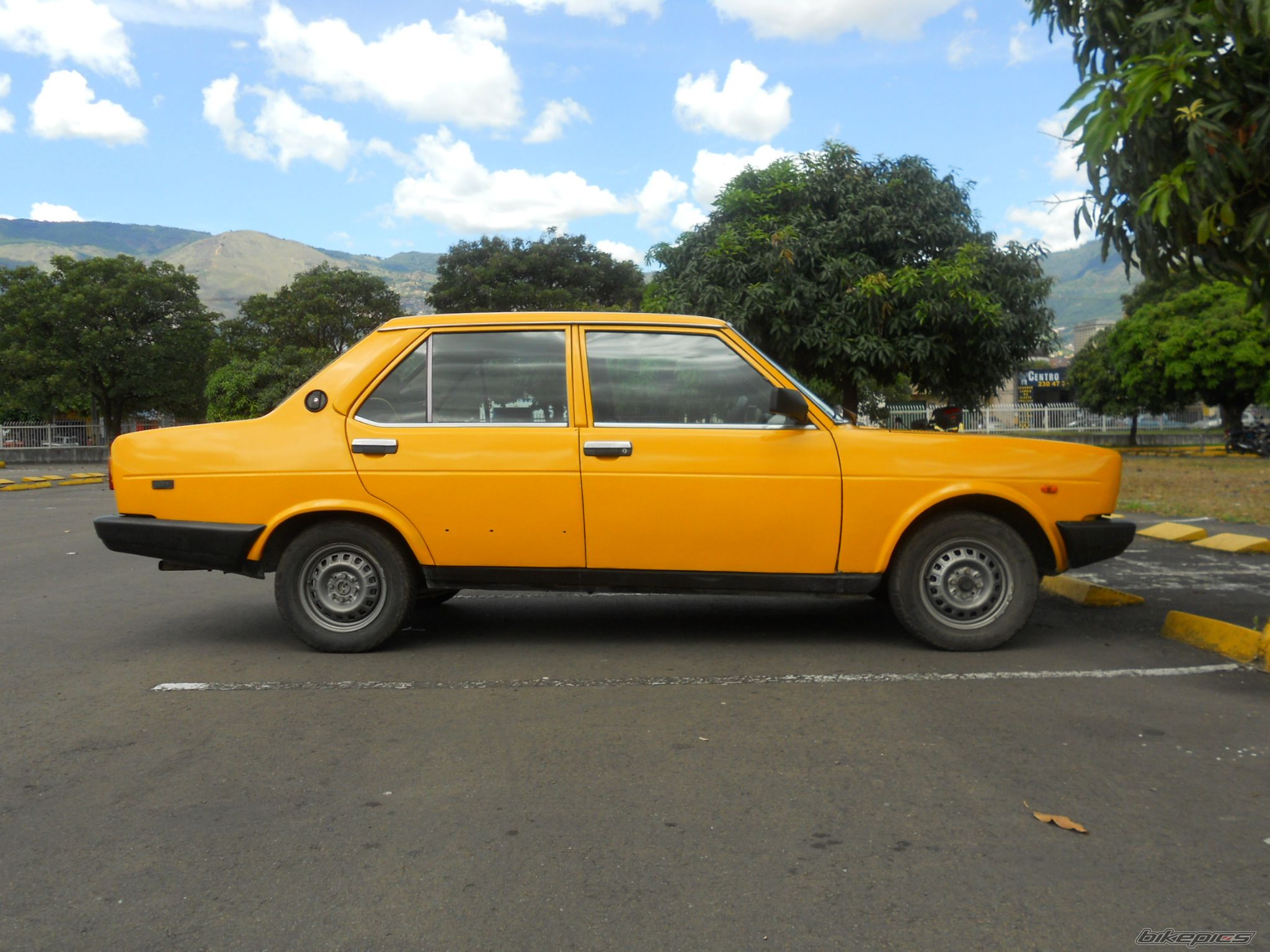 Photo 2436632