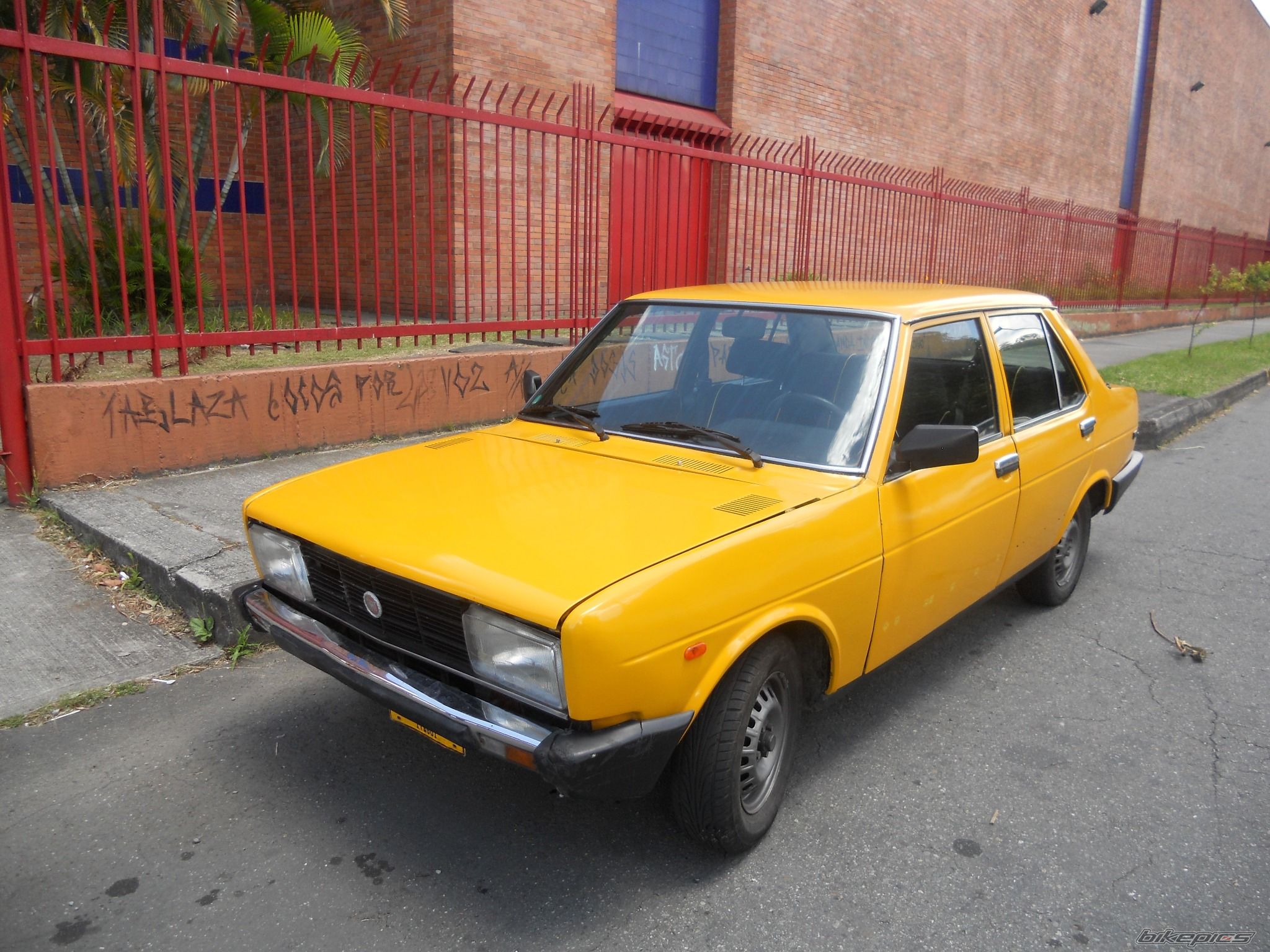 Photo 2436641